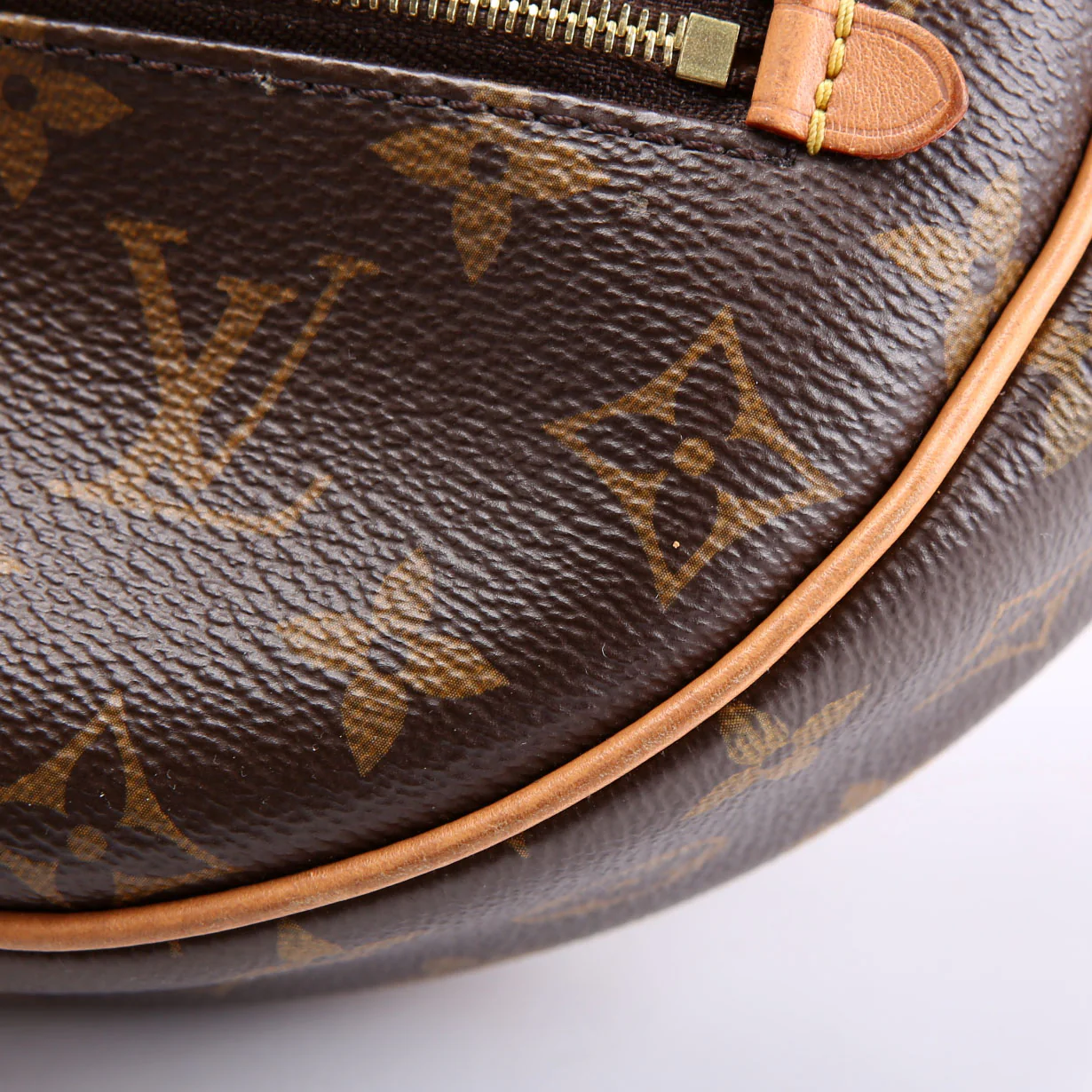 Loop Monogram - Image 6