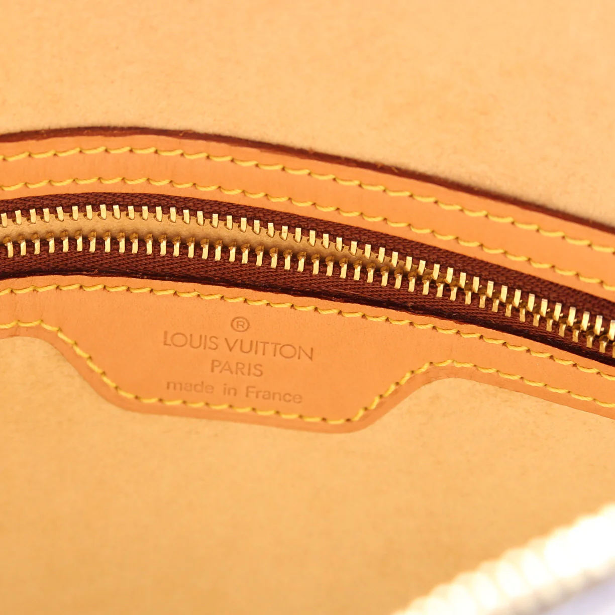 Looping GM Monogram - Image 9