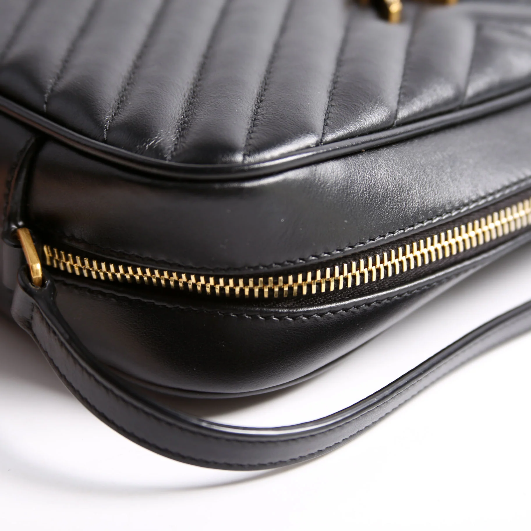 Lou Camera Bag Chevron 715232 Black - Image 8