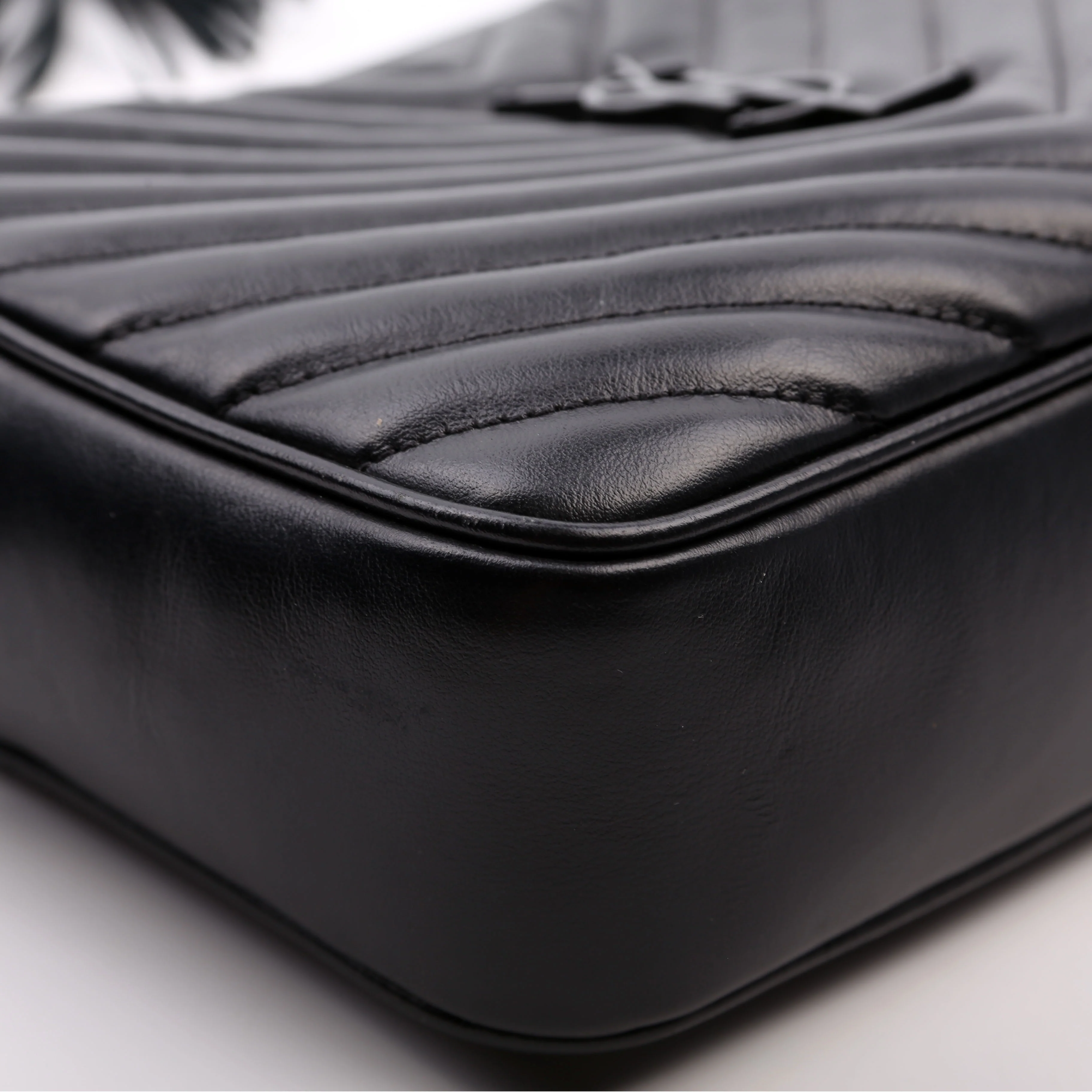 Lou Camera Bag Quilted Black - Image 5