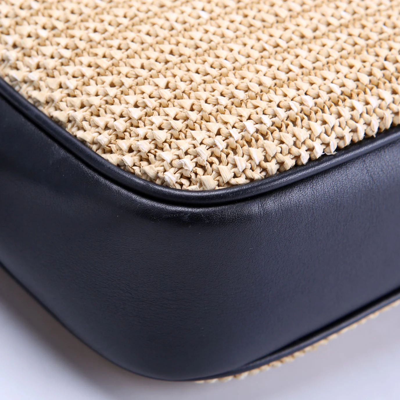 Lou Camera Bag Raffia 612544 Tan/Black - Image 5