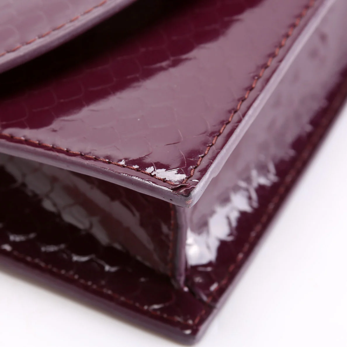 Loubi54 Wallet On Chain Snakeskin Embossed Patent Purple - Image 5