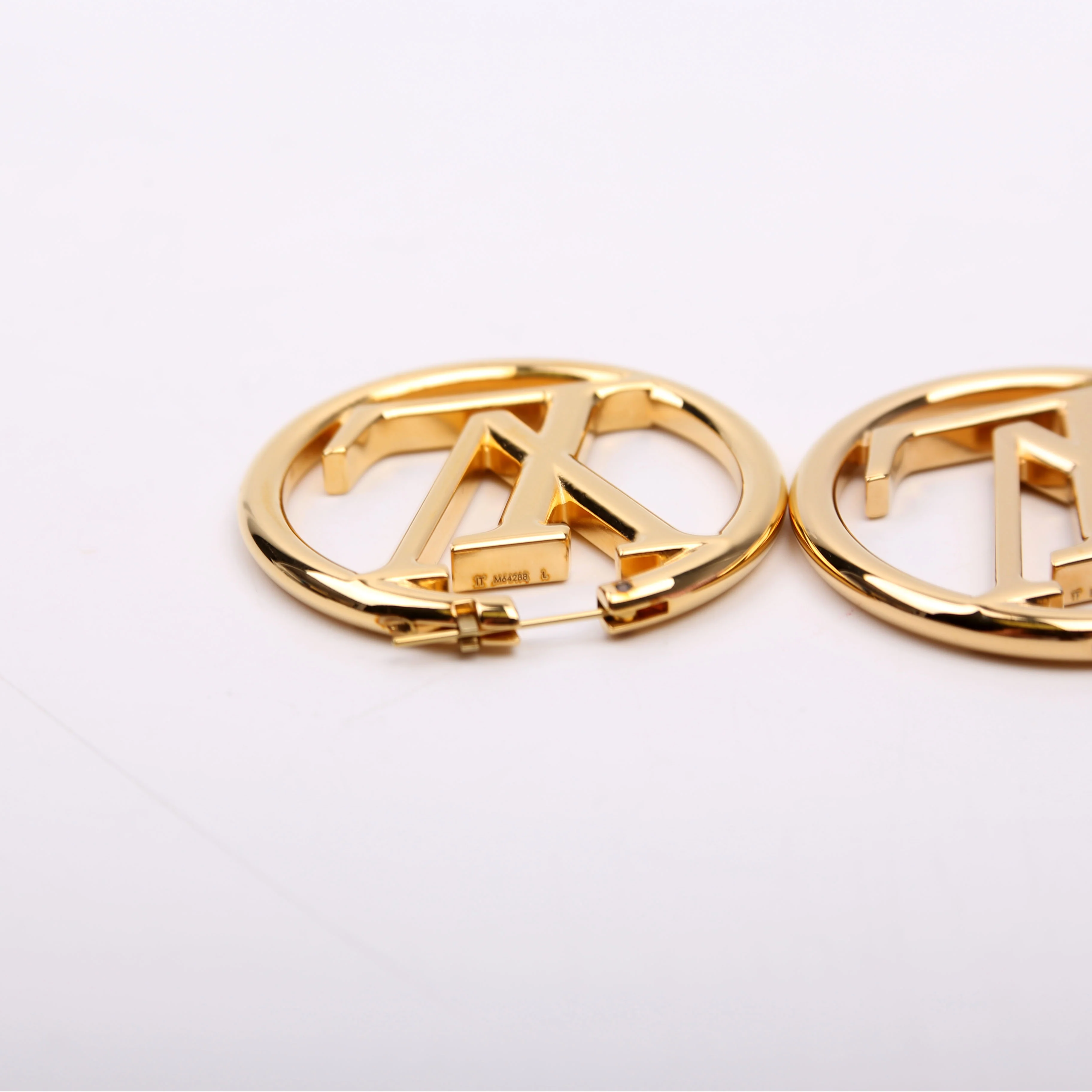 Louis Hoops GM Earrings - Image 3