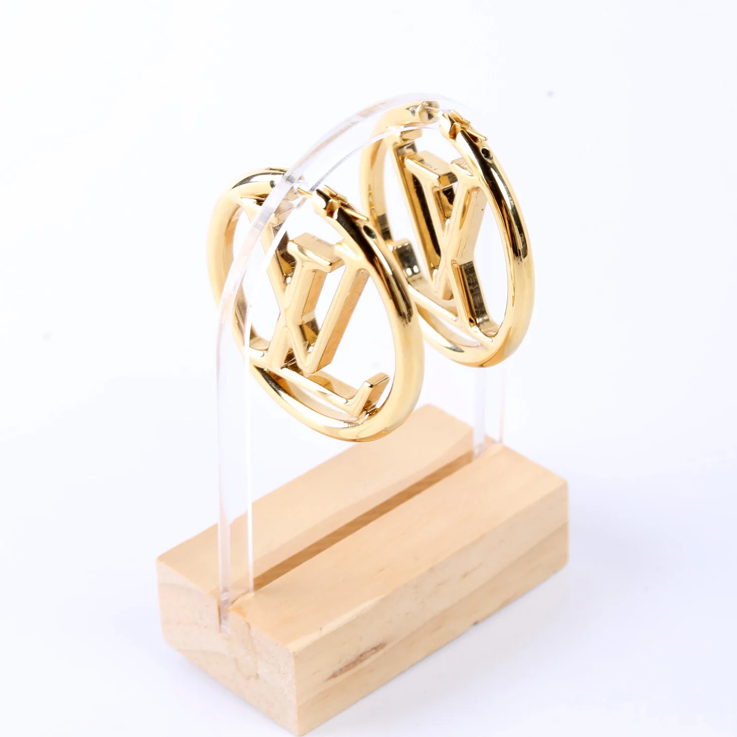 Louis Hoops GM Earrings - Image 4