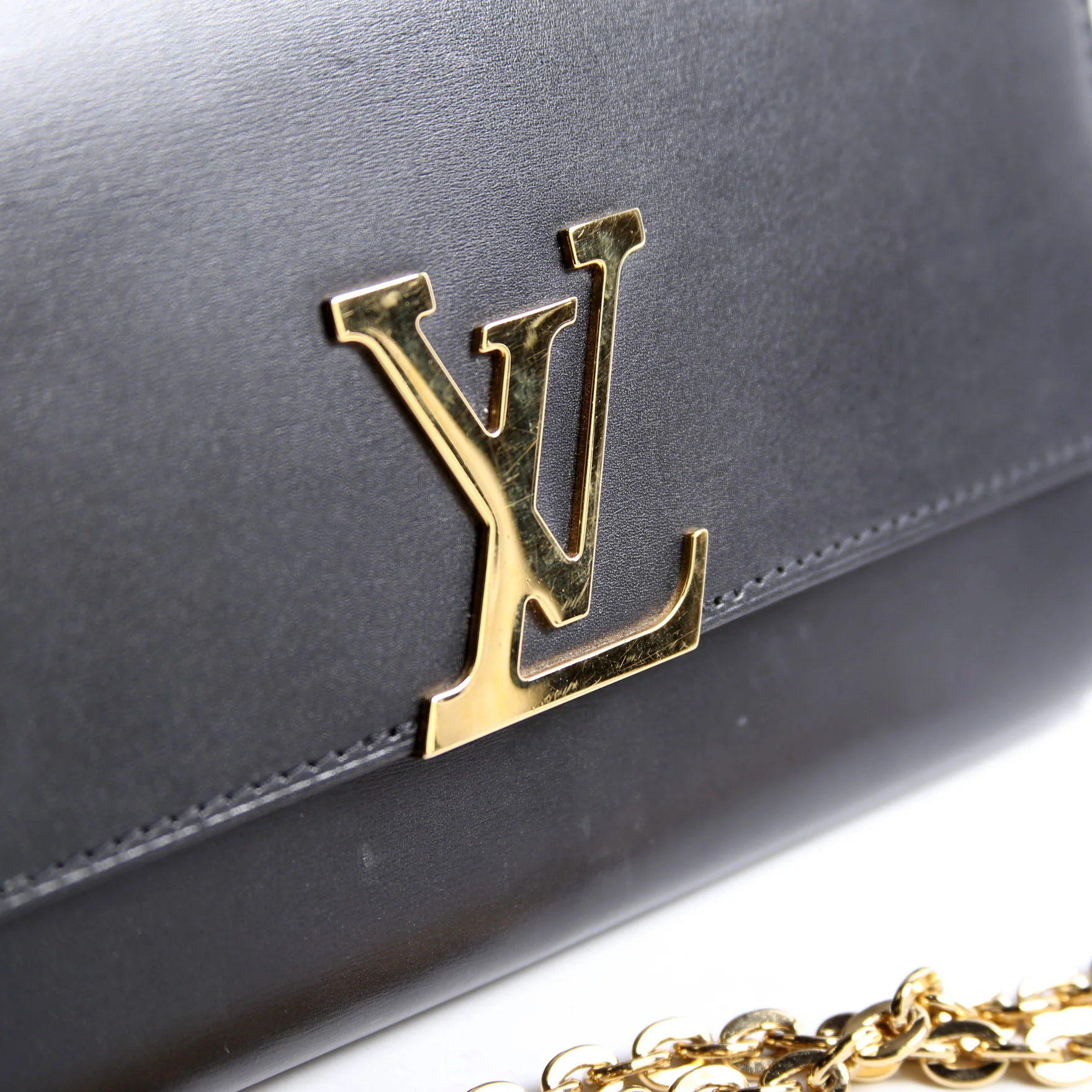 Louise GM Chain Bag Calfskin Black - Image 10
