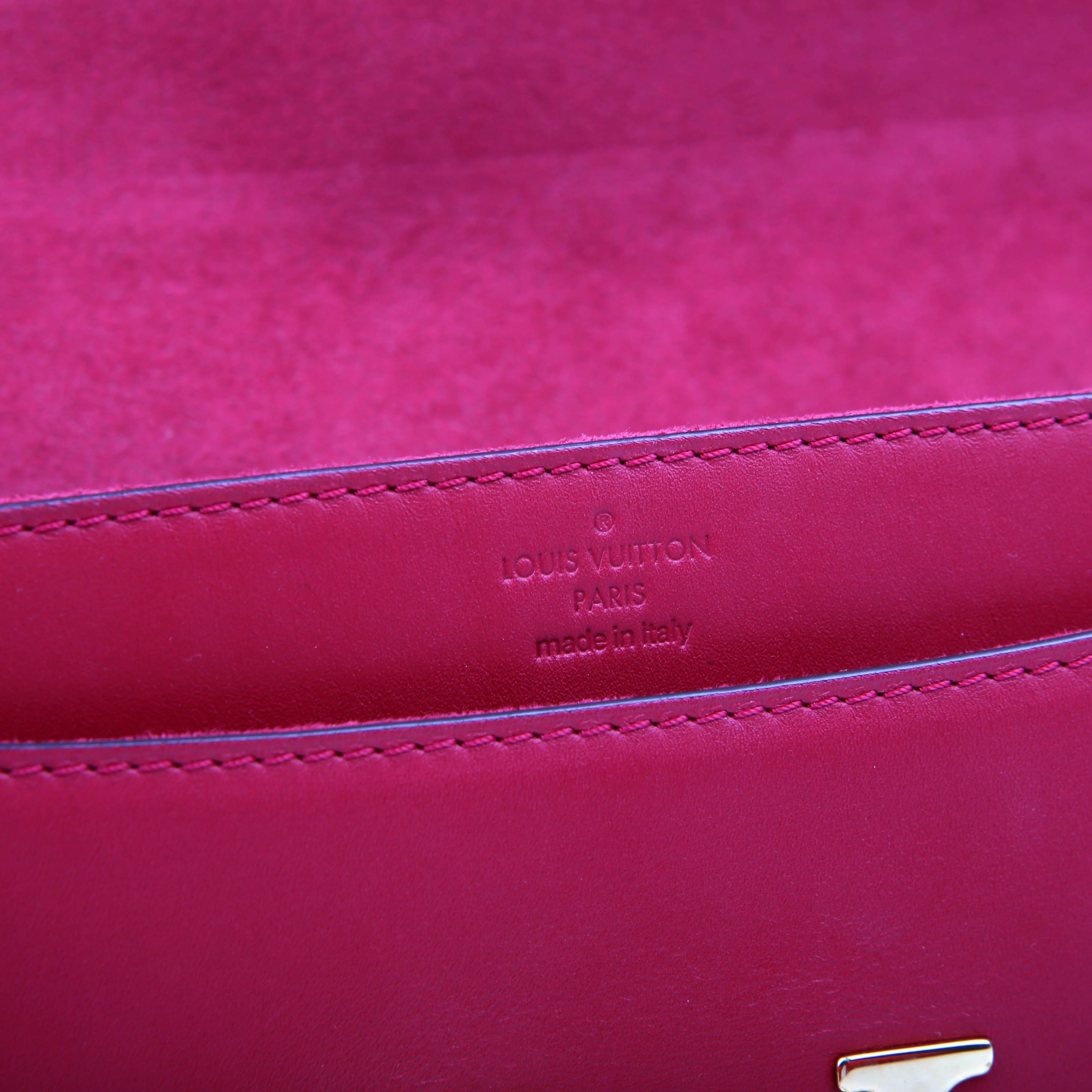 Louise MM Chain Bag Calfskin Red - Image 10
