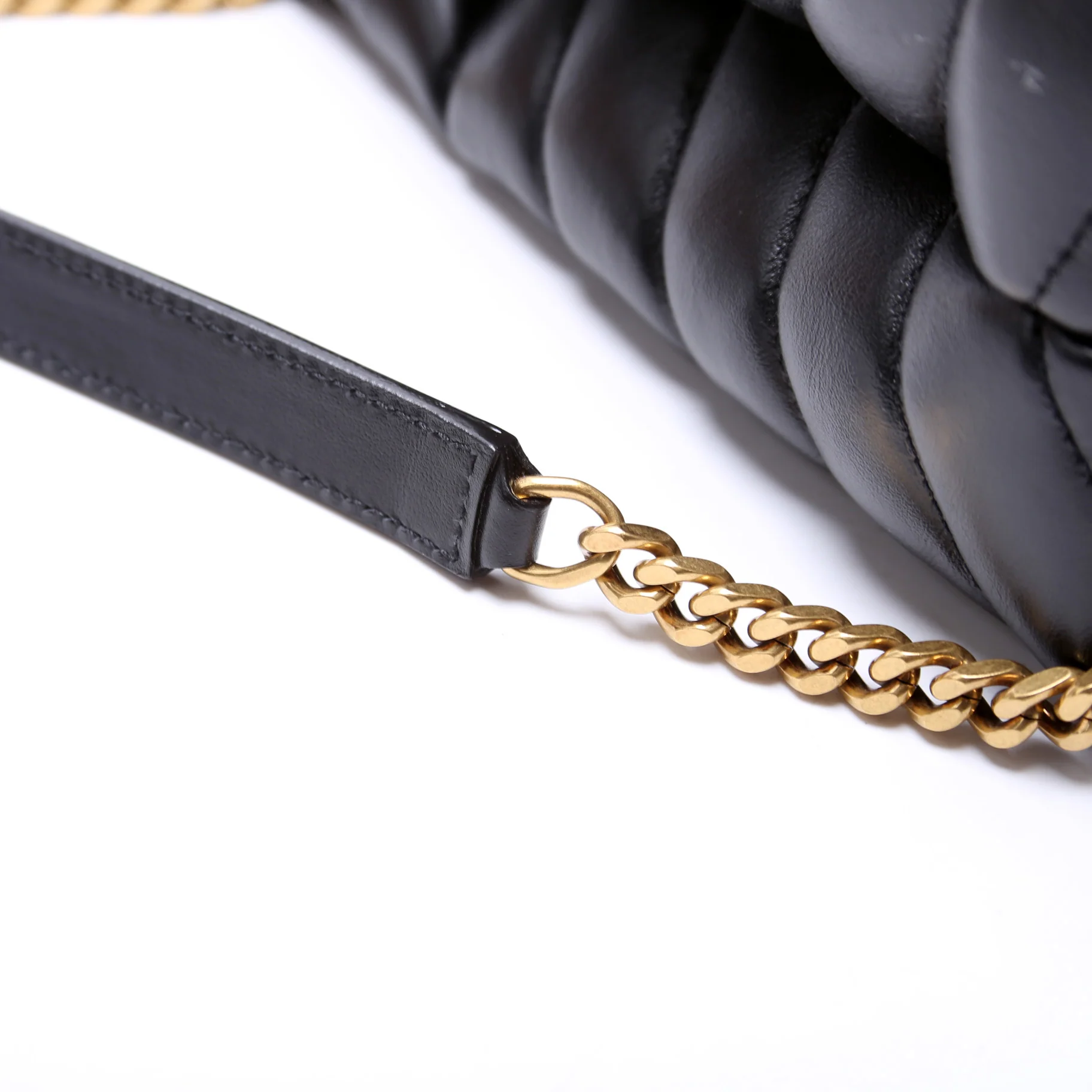Loulou Medium Quilted - Image 6