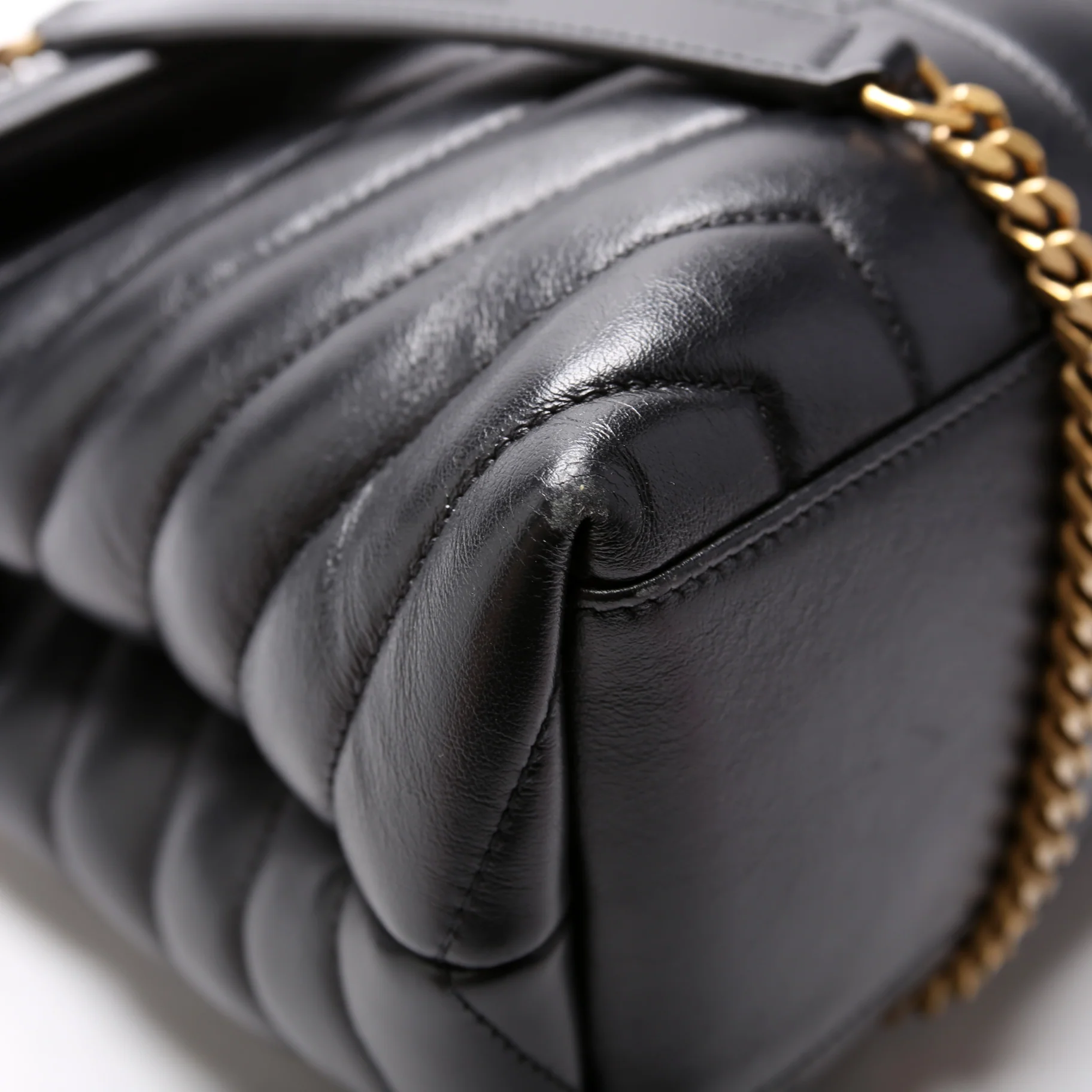 Loulou Medium Quilted Black - Image 6