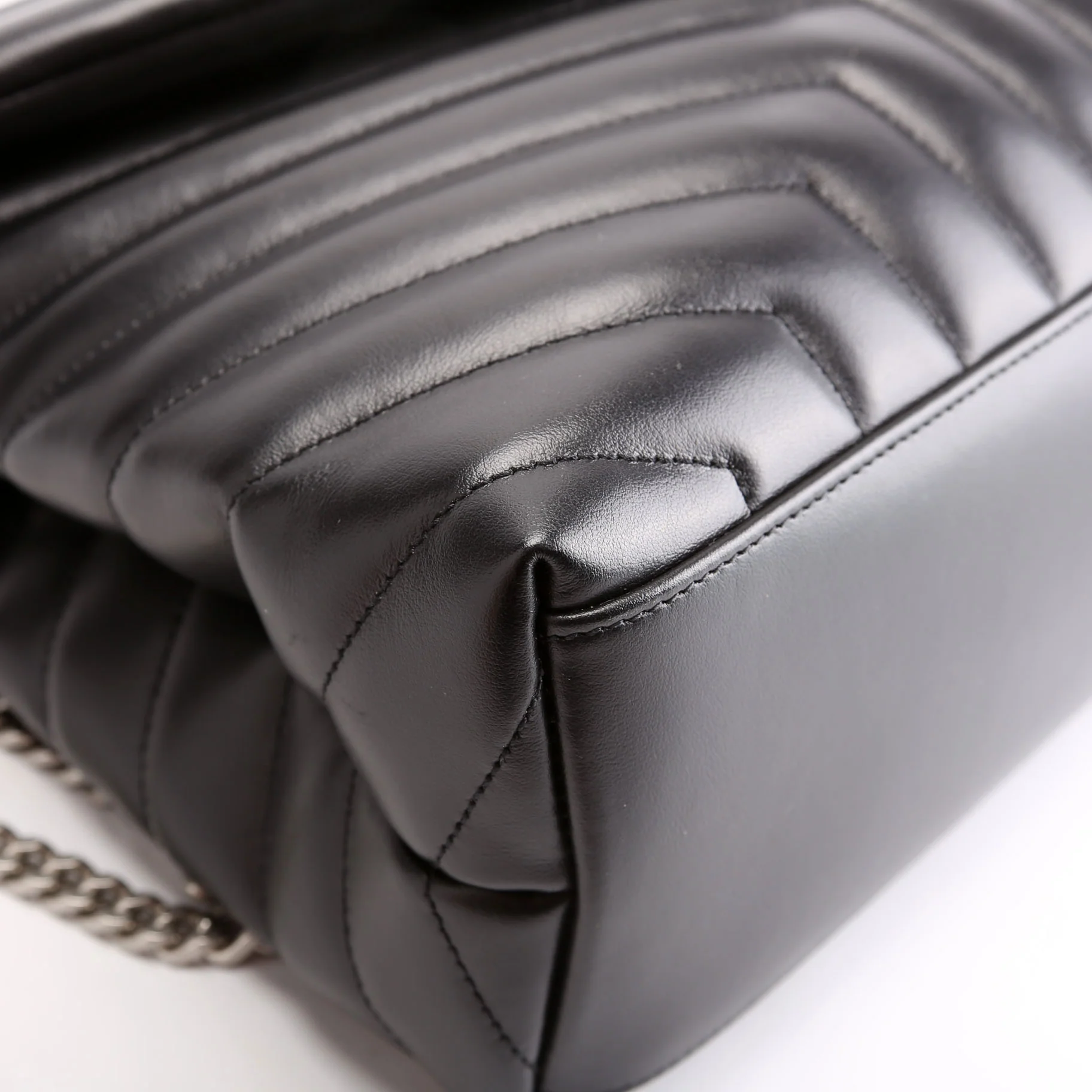 Loulou Medium Quilted Black/Silver - Image 5