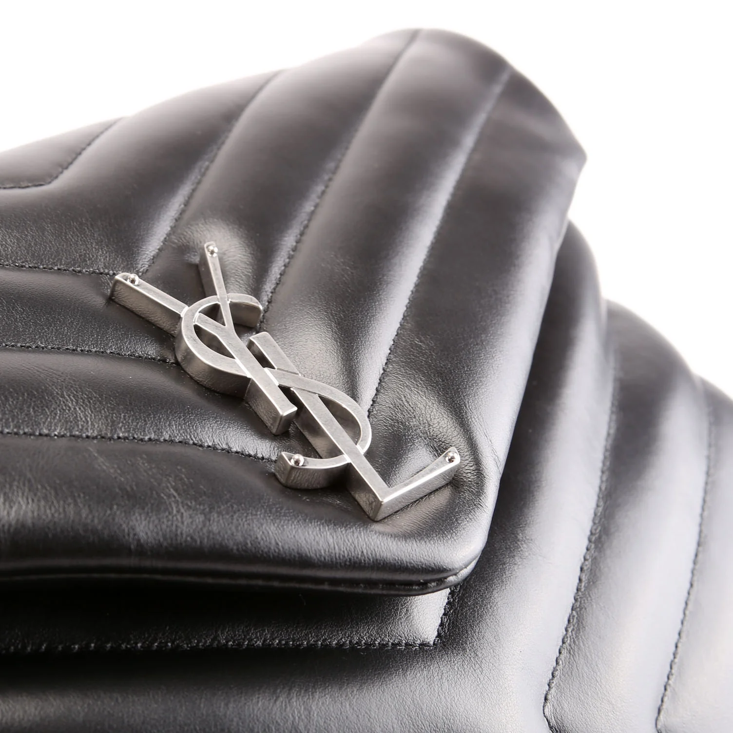 Loulou Medium Quilted Black/Silver - Image 6