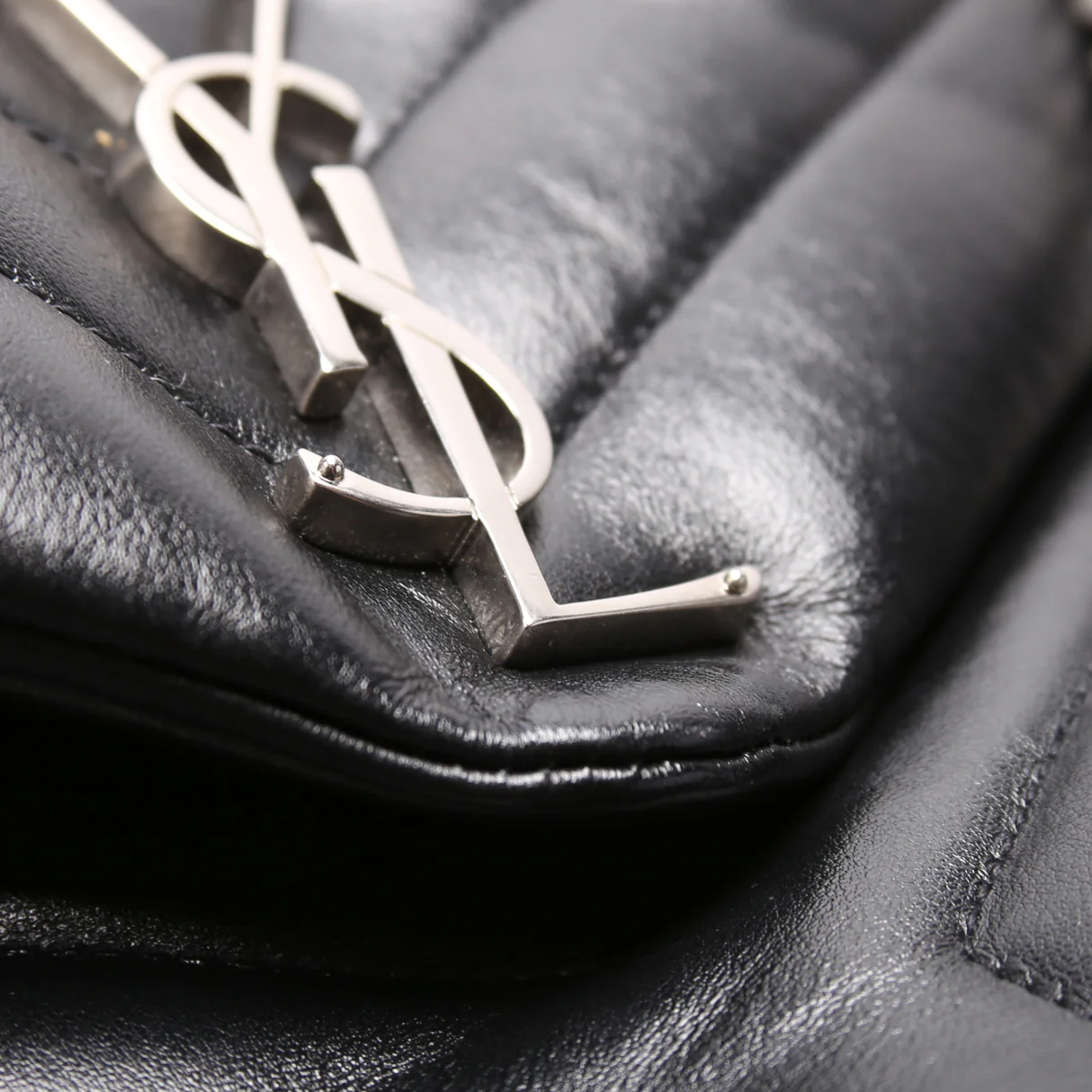 Loulou Satchel Large - Image 8