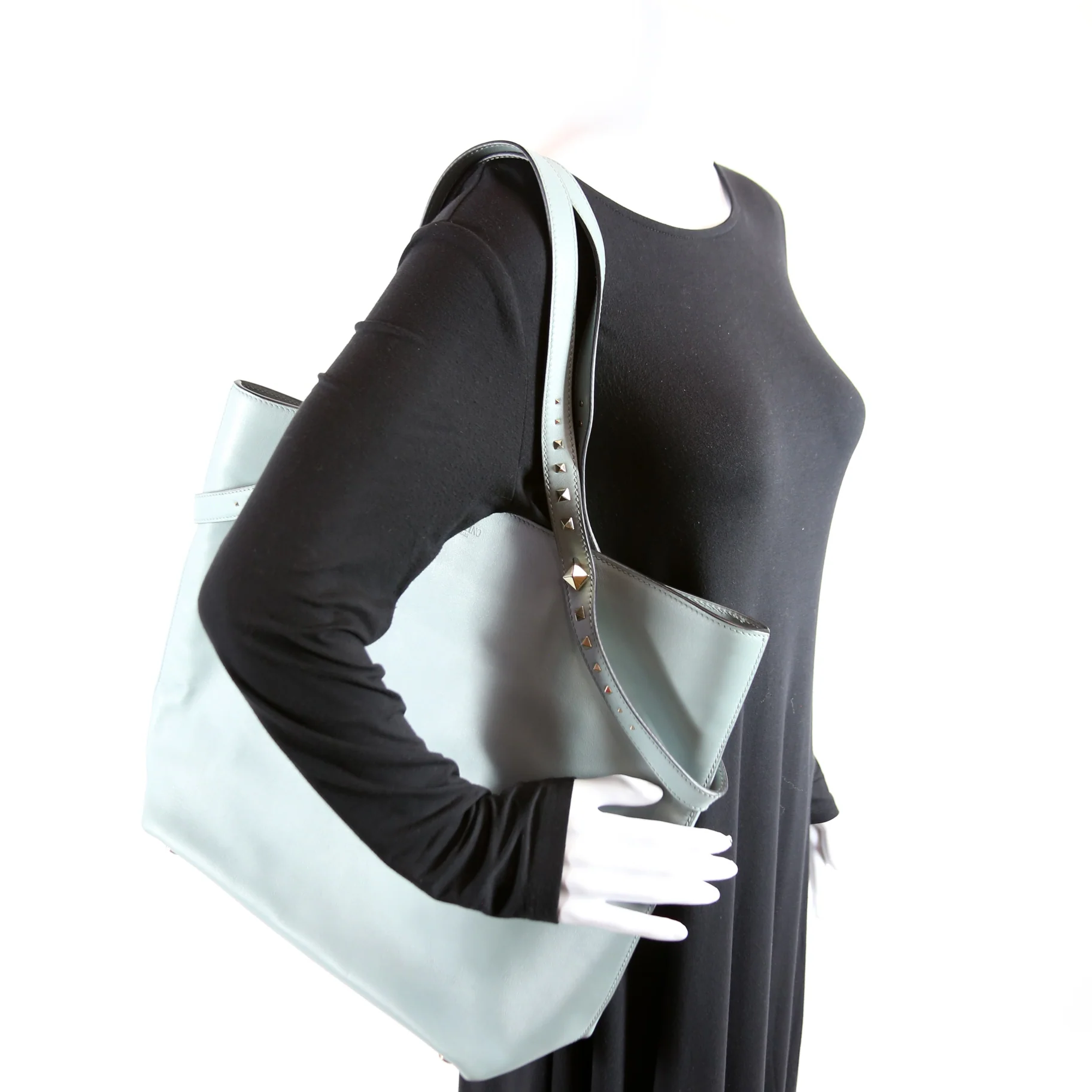 Lovestud Leather Tote Blue - Image 10