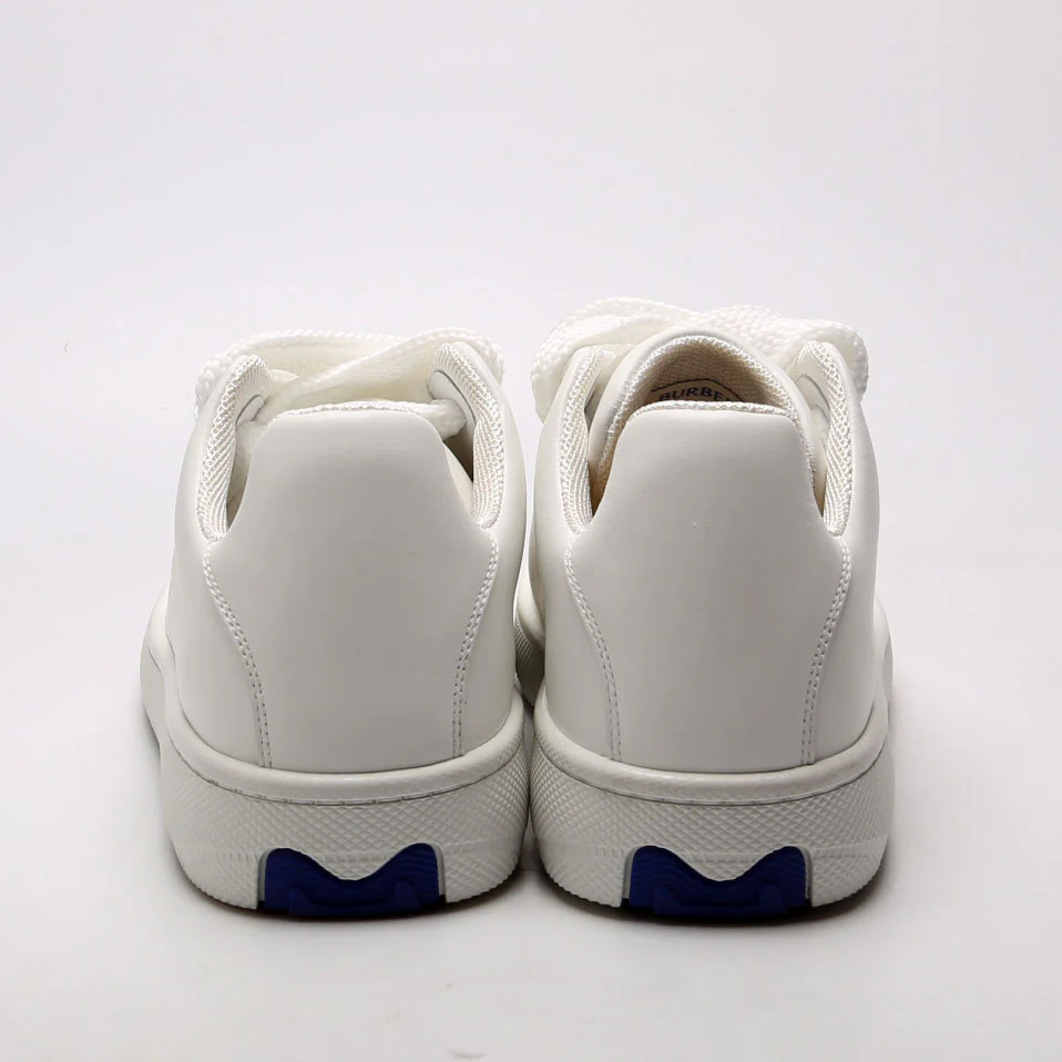 Low Top Leather\Rubber Sole Sneakers Size 37.5 - Image 4