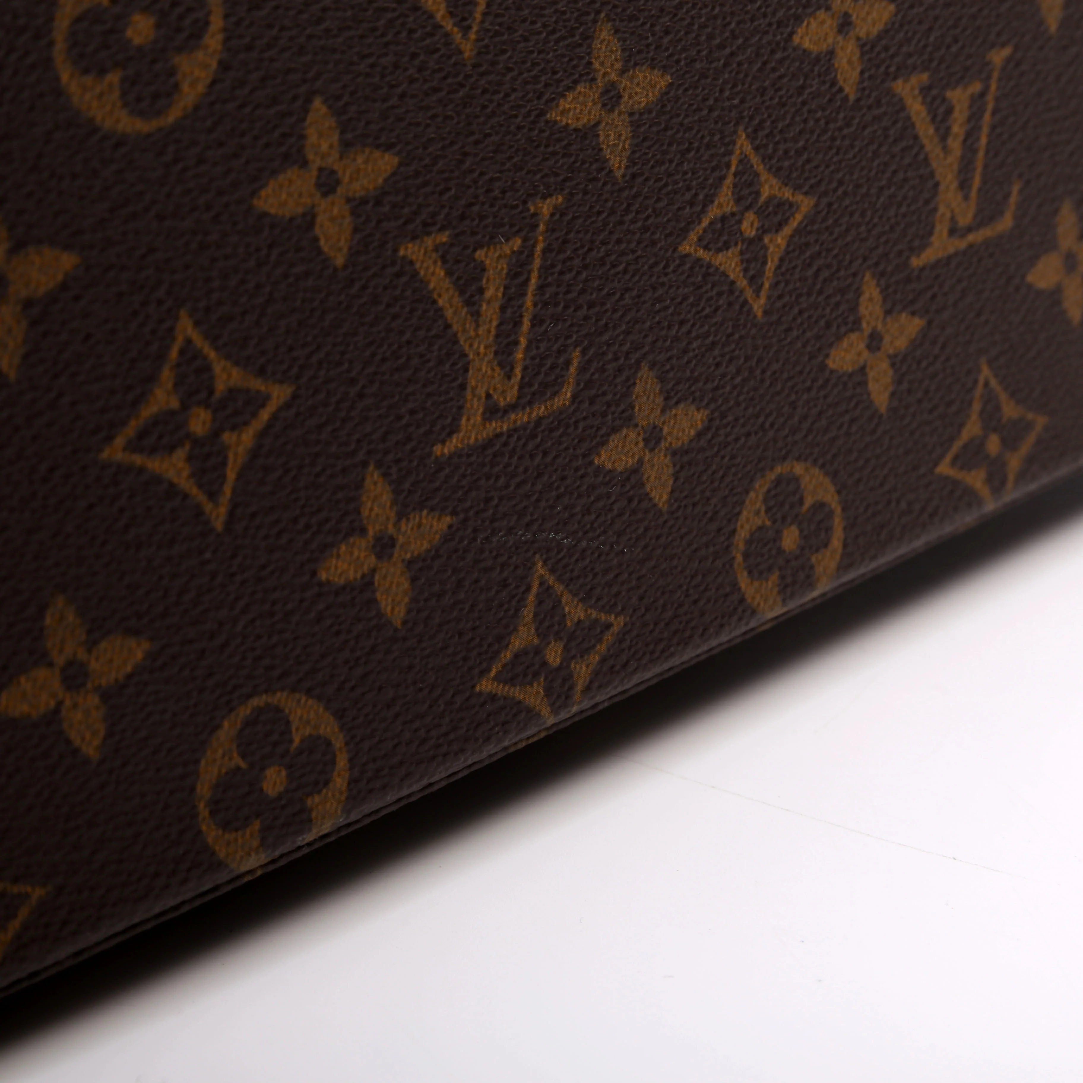 Luco Monogram - Image 9