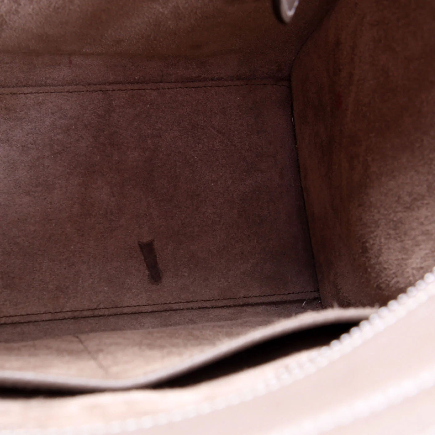 Luggage Micro Taupe - Image 11