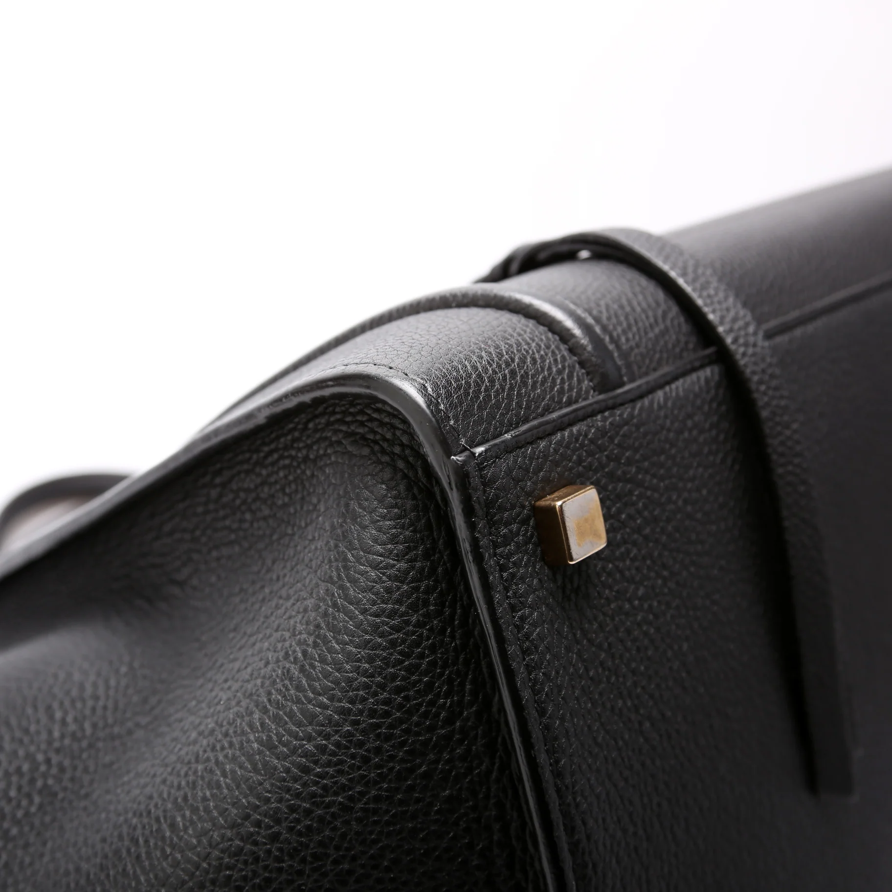 Luggage Phantom Medium Black - Image 5