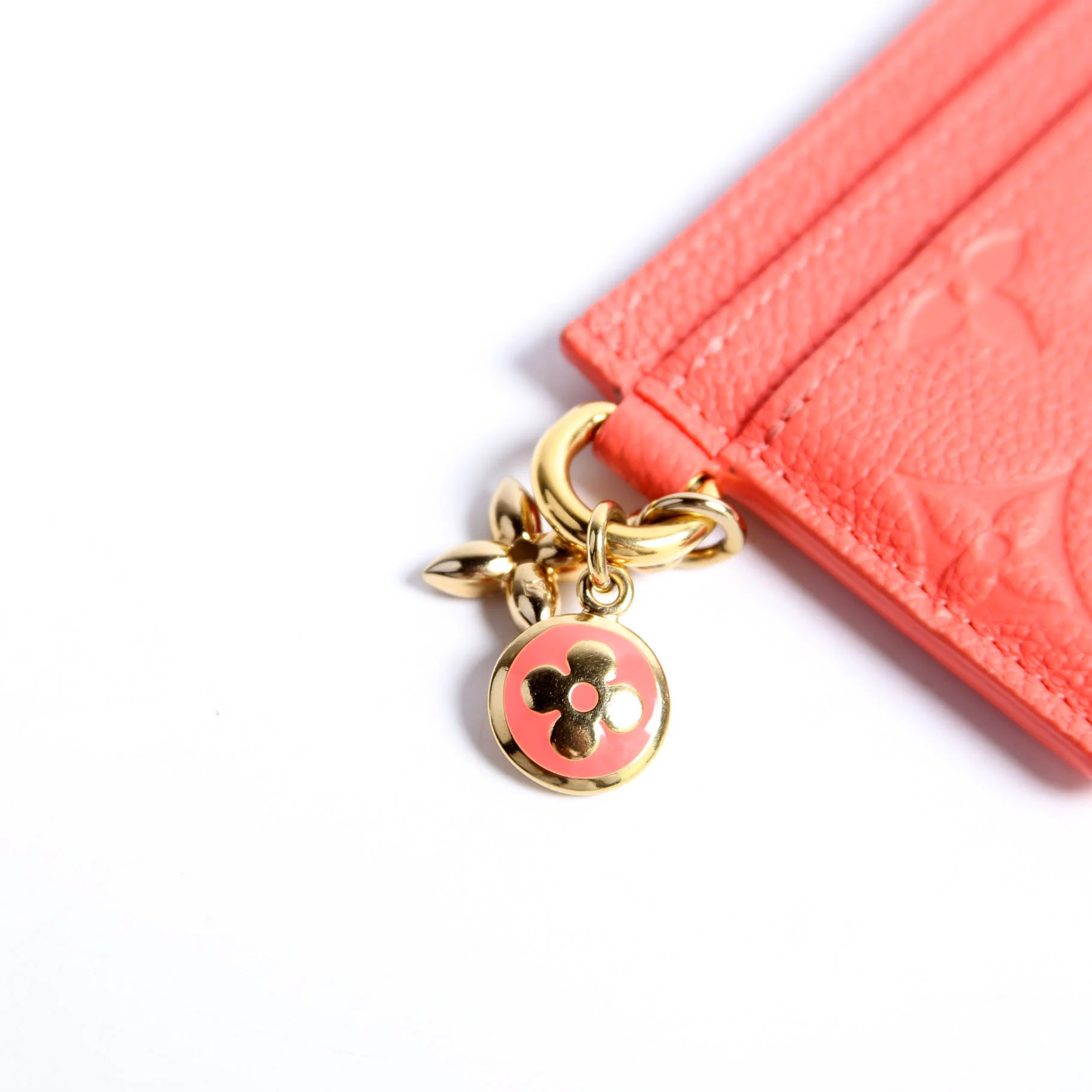 LV Charms Holder Empreinte Coral - Image 6