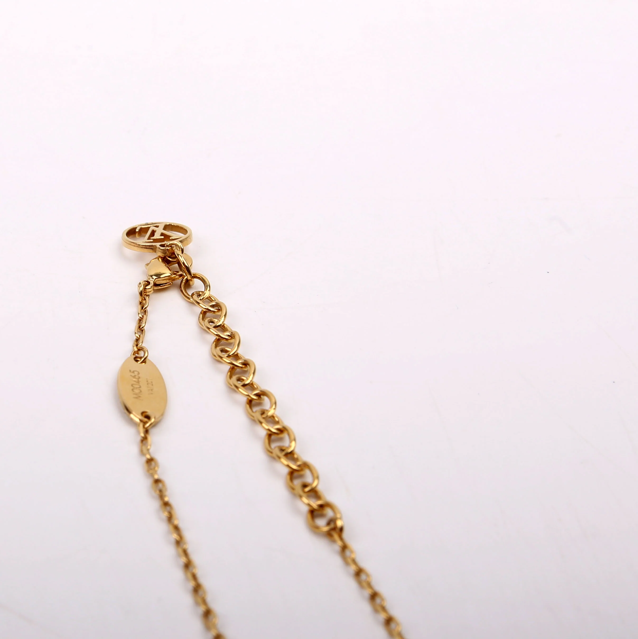 LV Collier Heart Foreign Love Pendant Necklace - Image 3