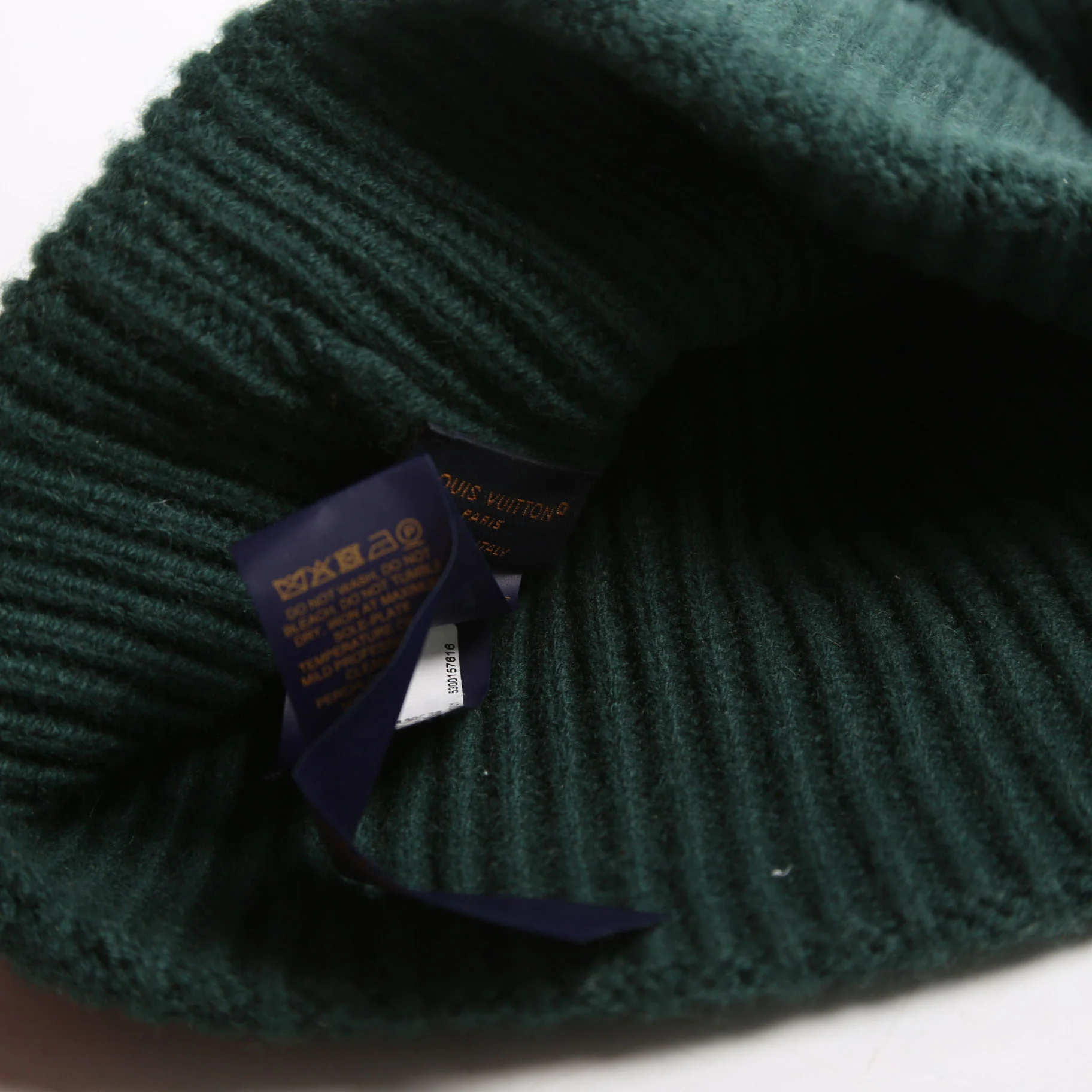LV Dual Beanie Cashmere Green - Image 3