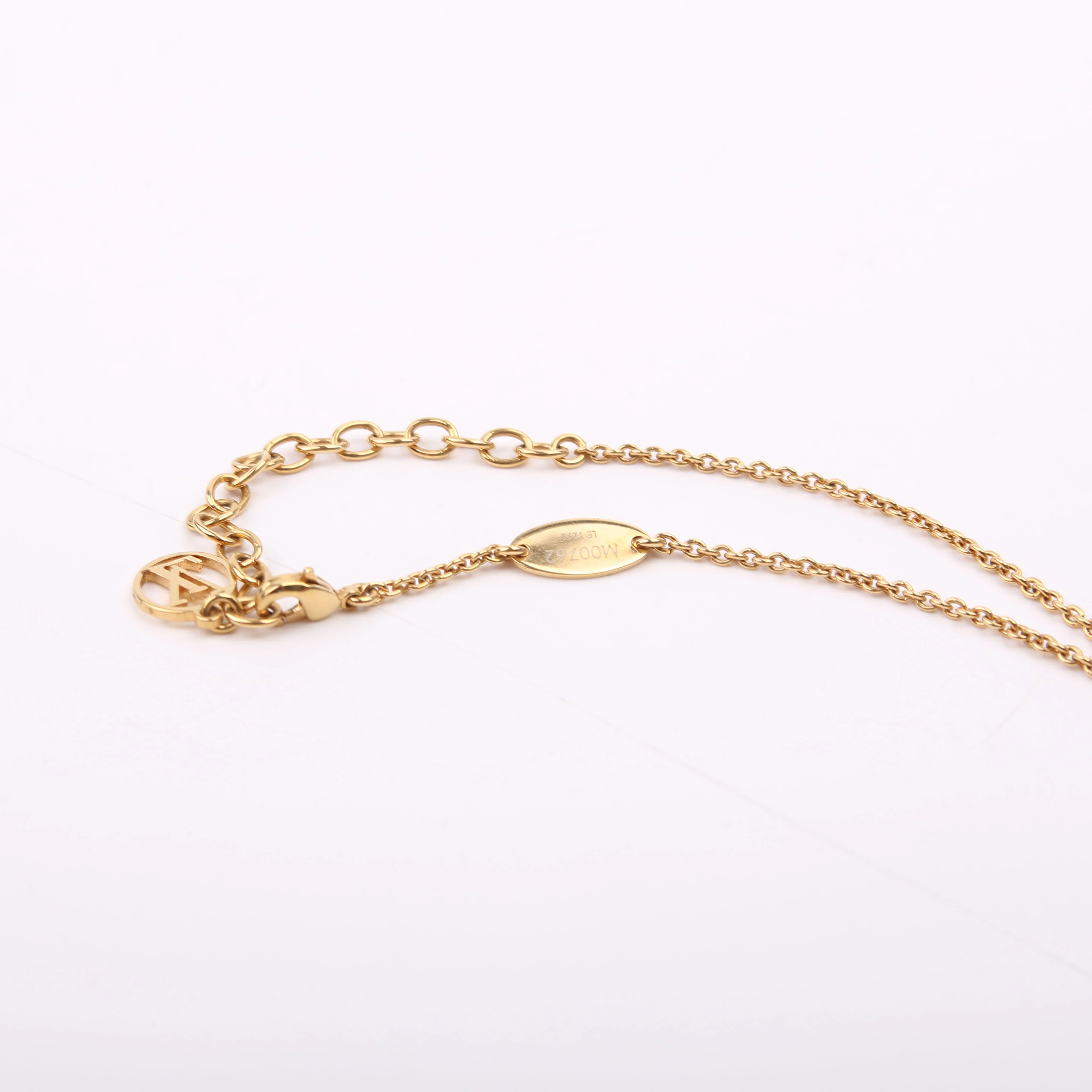 LV Eclipse Necklace Gold - Image 2
