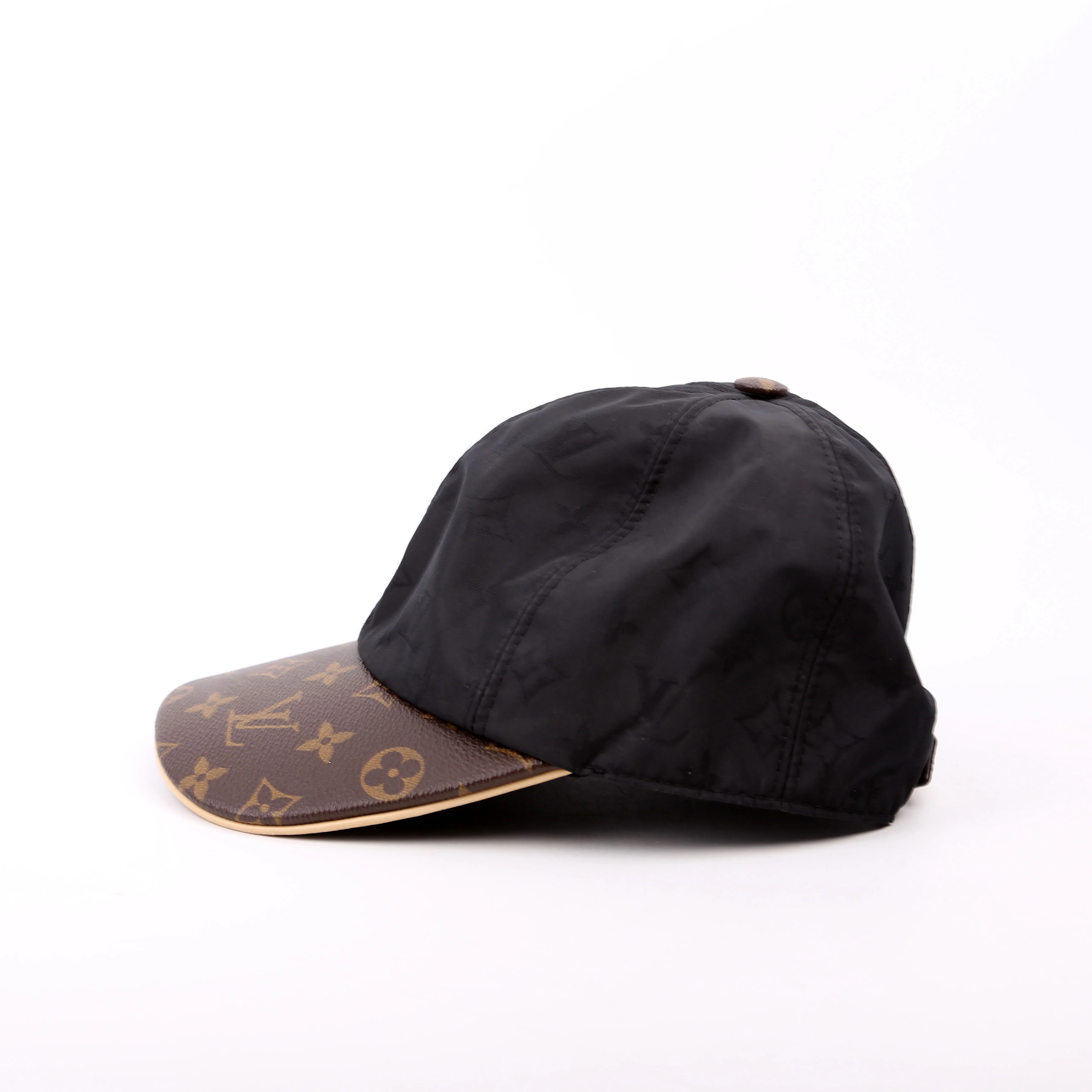 LV Get Ready Cap Nylon/Monogram Size Medium Black - Image 2