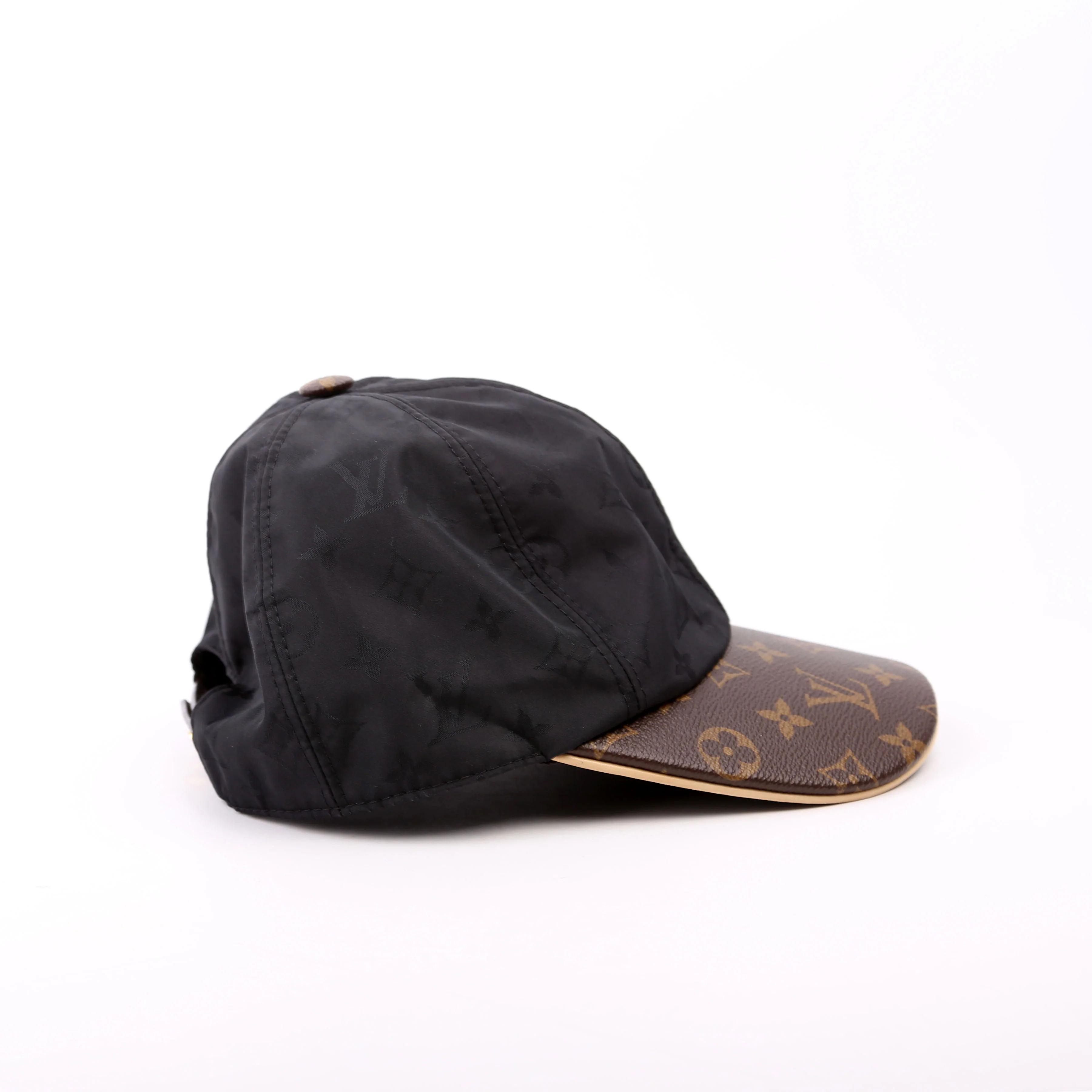 LV Get Ready Cap Nylon/Monogram Size Medium Black - Image 4