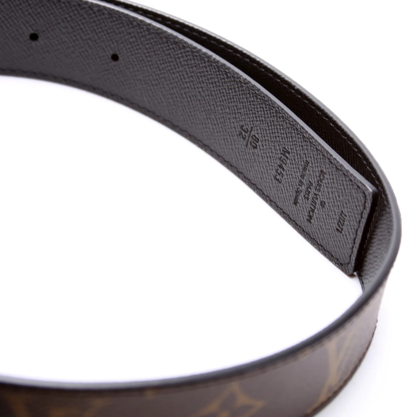 LV Intiales 30MM Reversible Belt Leather/Monogram Size 80/32 - Image 4