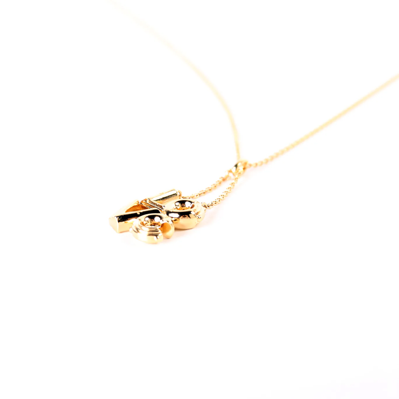 LV & Me Love Pendant Necklace - Image 4