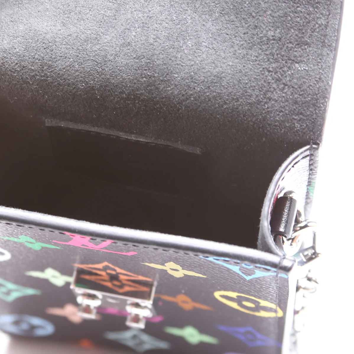 LV X TM Phone Pouch Metis Multicolor Black - Image 7