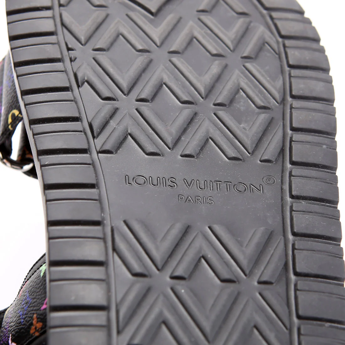 LV X TM Sunset Flat Comfort Sandal Size 39 - Image 6