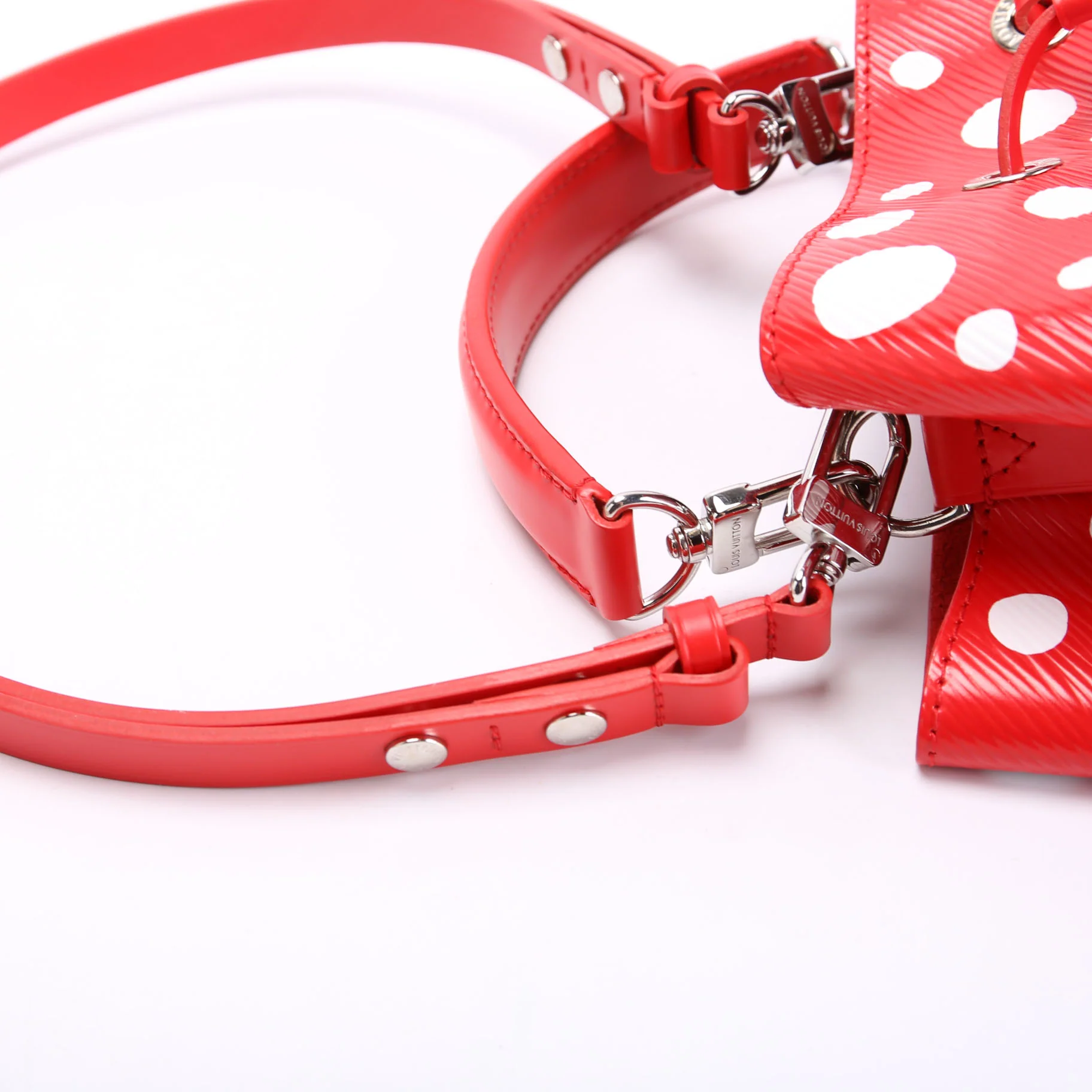 LV X YK Neonoe BB Epi Dots Red - Image 6