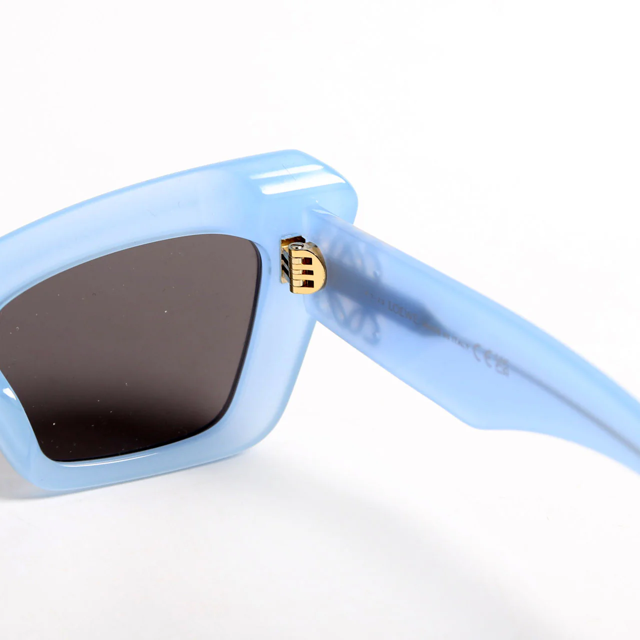 LW400361 Anagram Cat Eye Blue - Image 7