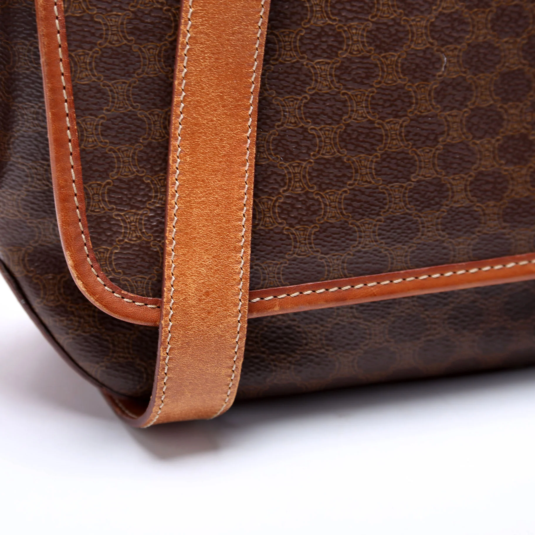 Macadam Canvas Flap Saddle Bag Vintage Brown - Image 3