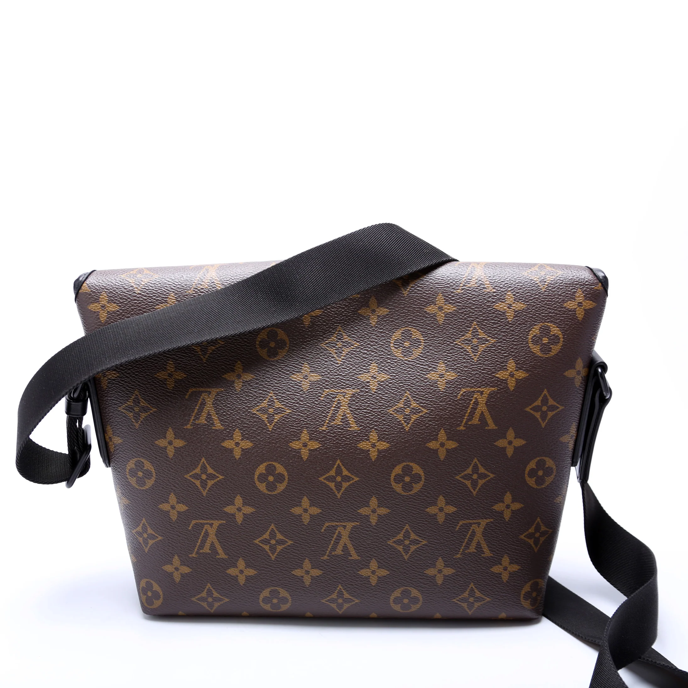 Magnetic Messenger Macassar Monogram - Image 3