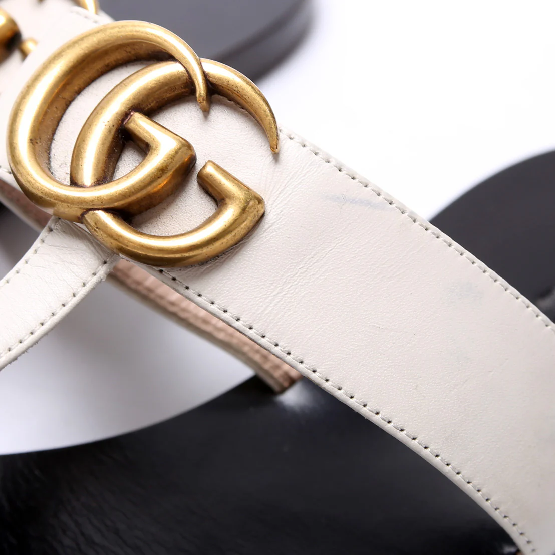 Marmont T Strap Sandals Size 37 - Image 5