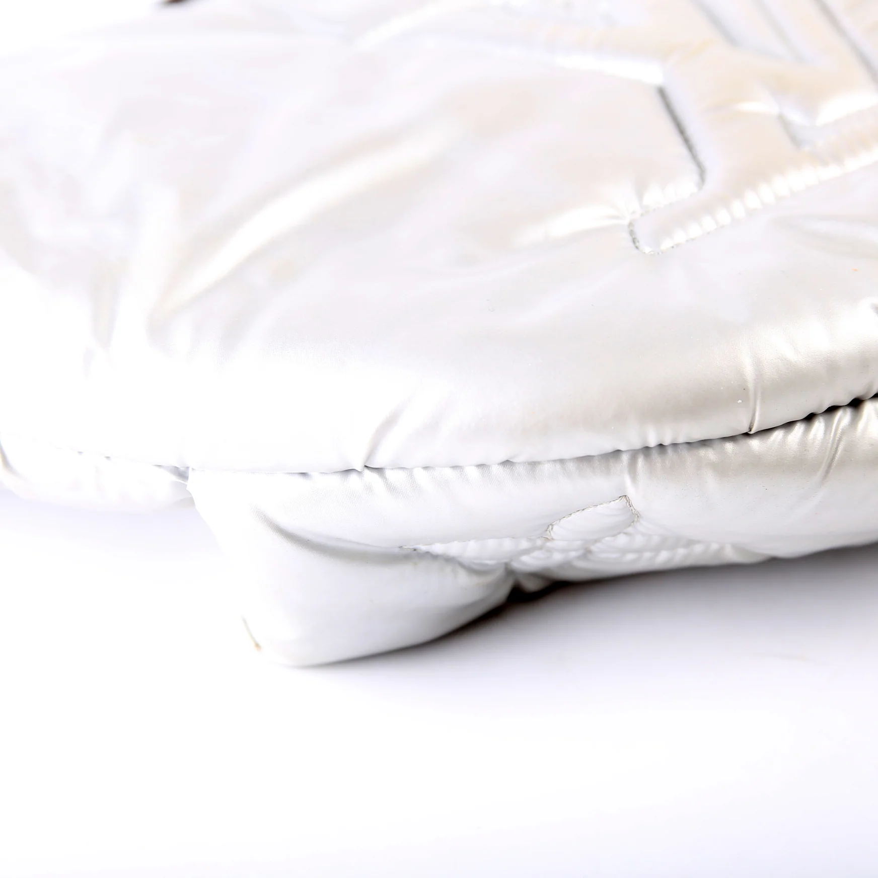 Maxi Bumbag Pillow Monogram Silver - Image 7