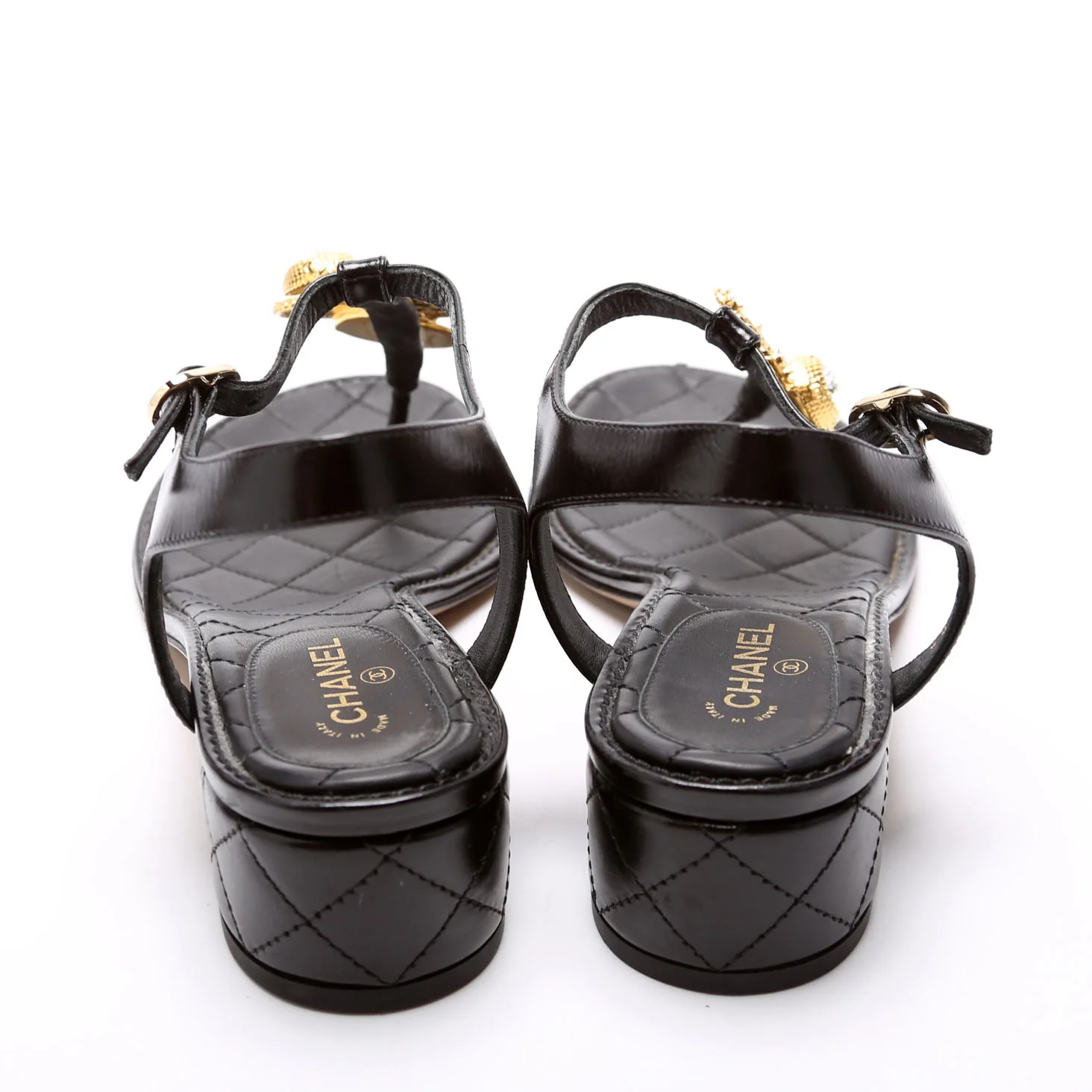 Medallion CC Thong Sandals Size 38 Black/Gold - Image 4