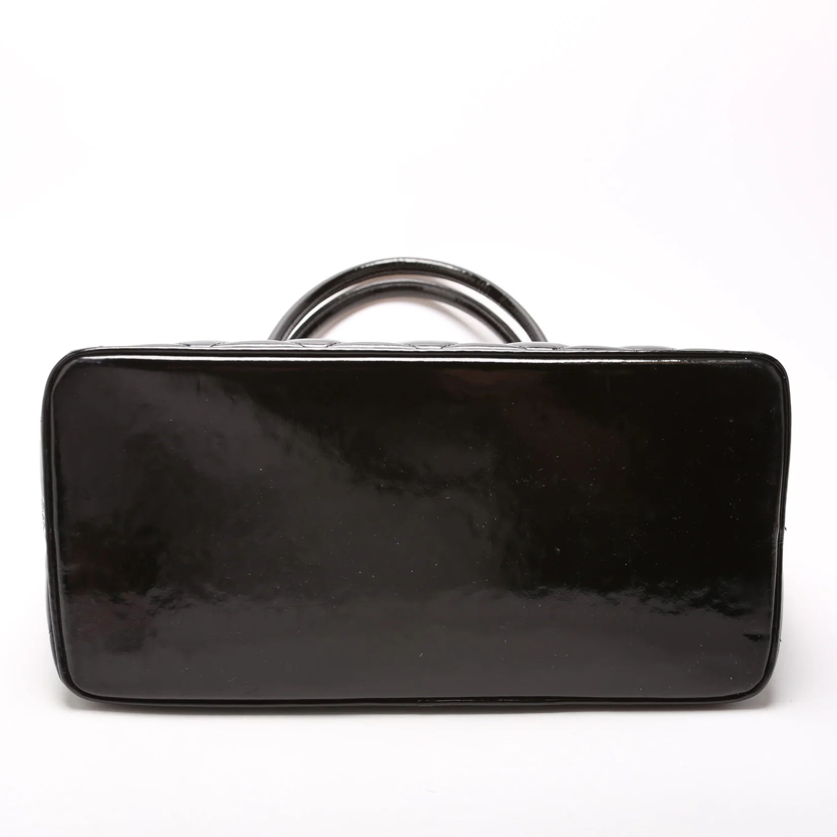 Medallion Tote Patent - Image 4
