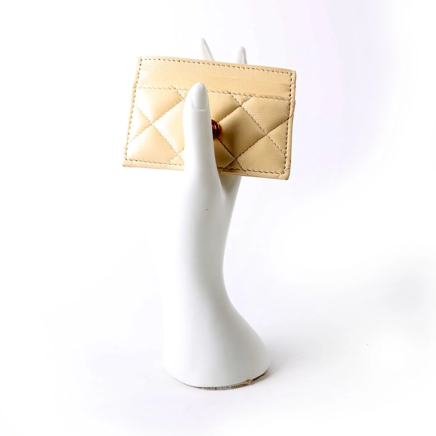 Medusa Biggie Quilted Leather Card Holder Cream - Image 12