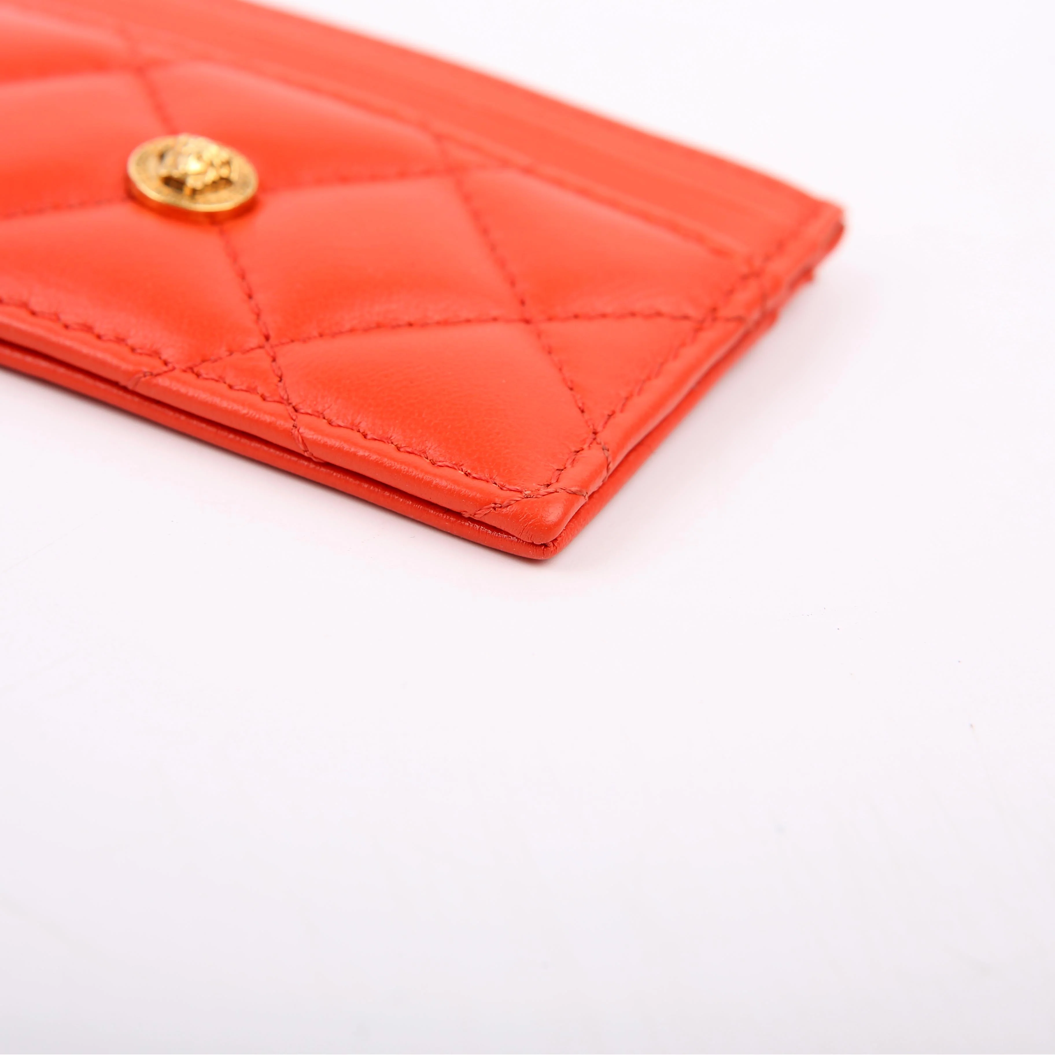 Medusa Biggie Quilted Leather Card Holder Orange - Image 6
