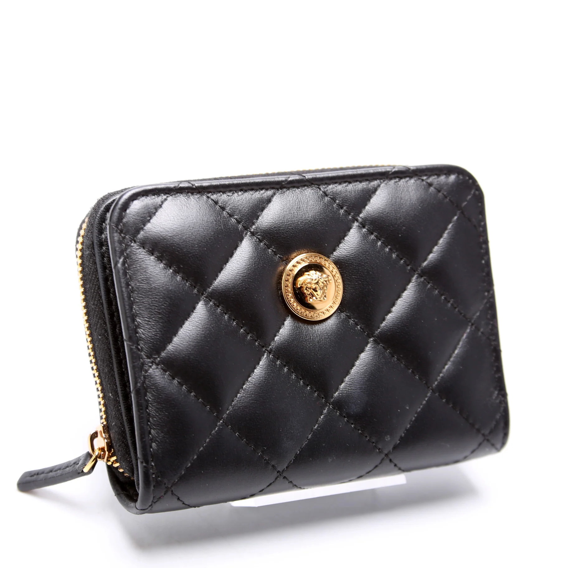 Medusa Quilted Leather Bifold Zip Around Wallet Black - Image 2