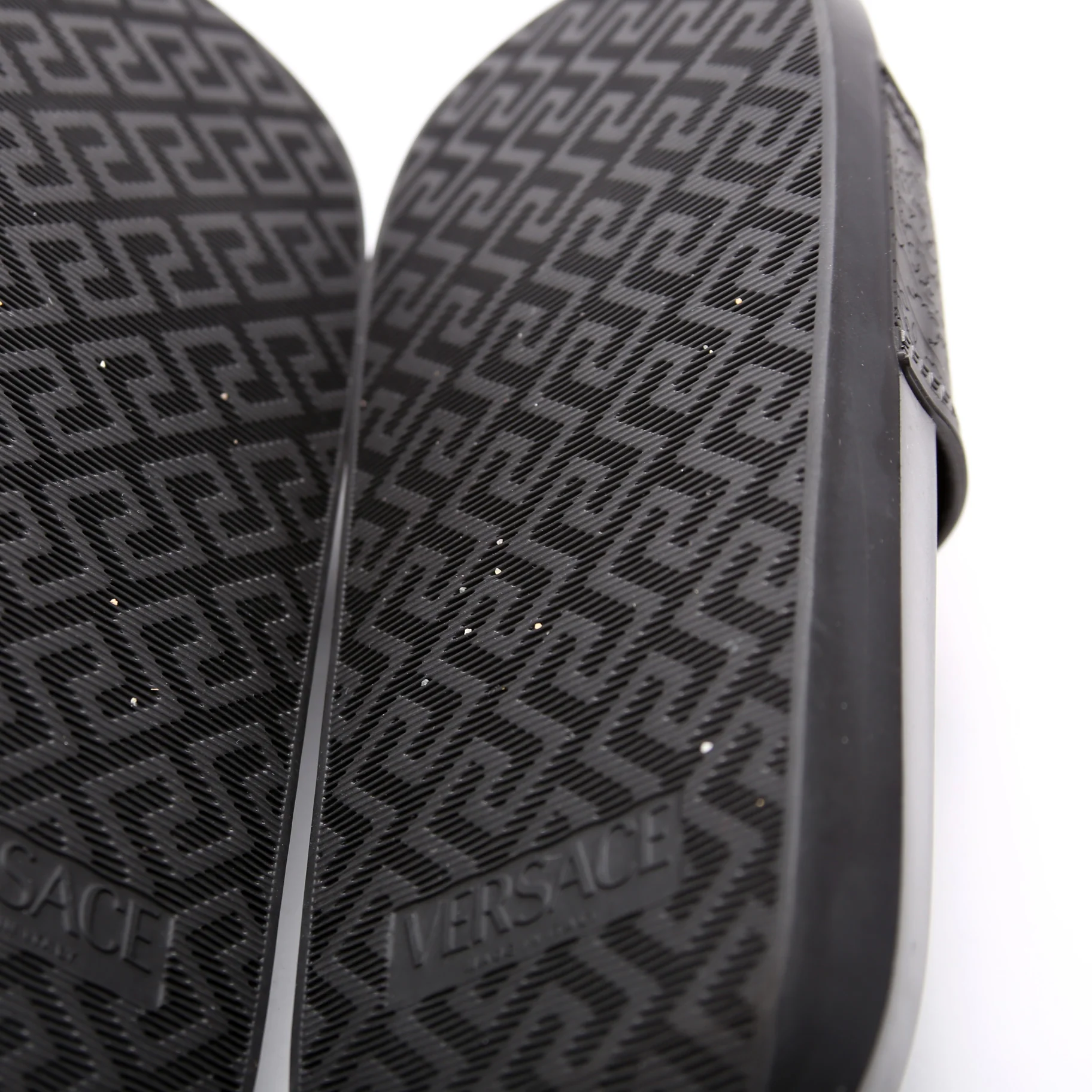 Medusa Rubber Palazoo Slides Size 41 - Image 7