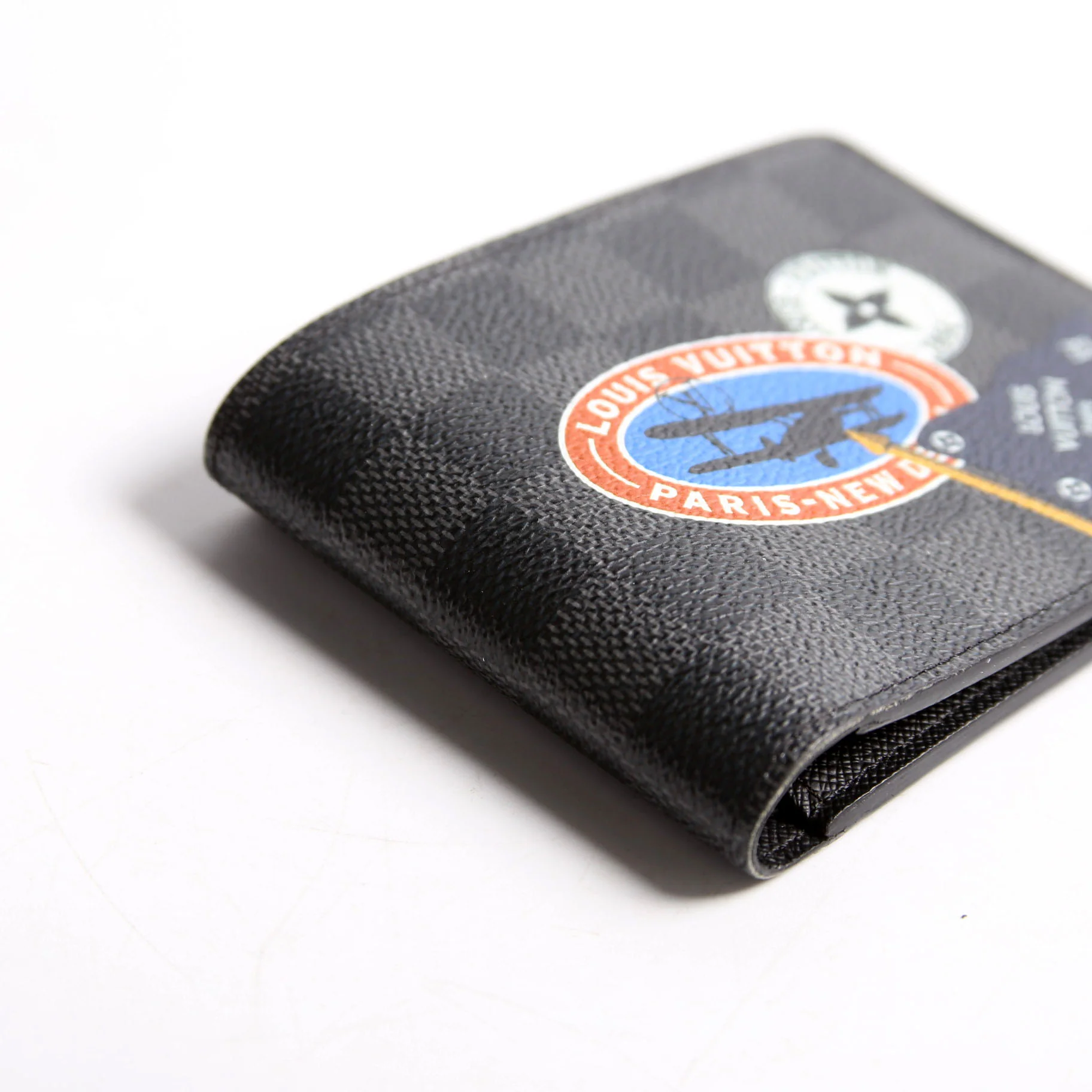 Mens Multiple Wallet Damier Graphite World Tour - Image 4