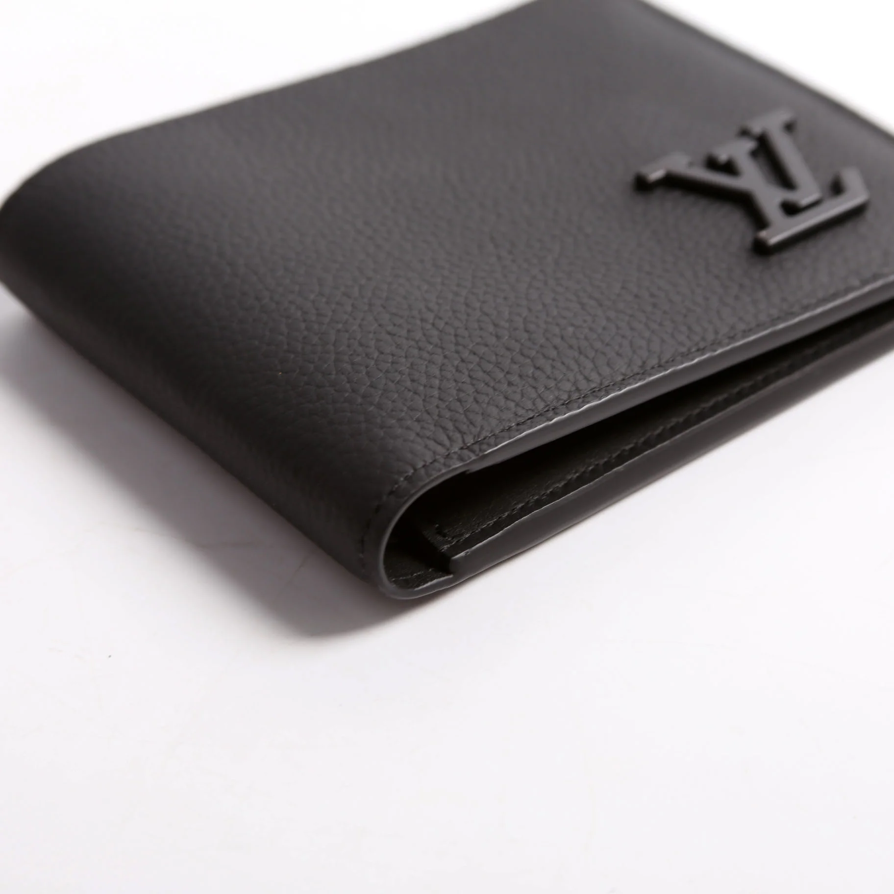 Mens Multiple Wallet LV Aerogram - Image 4