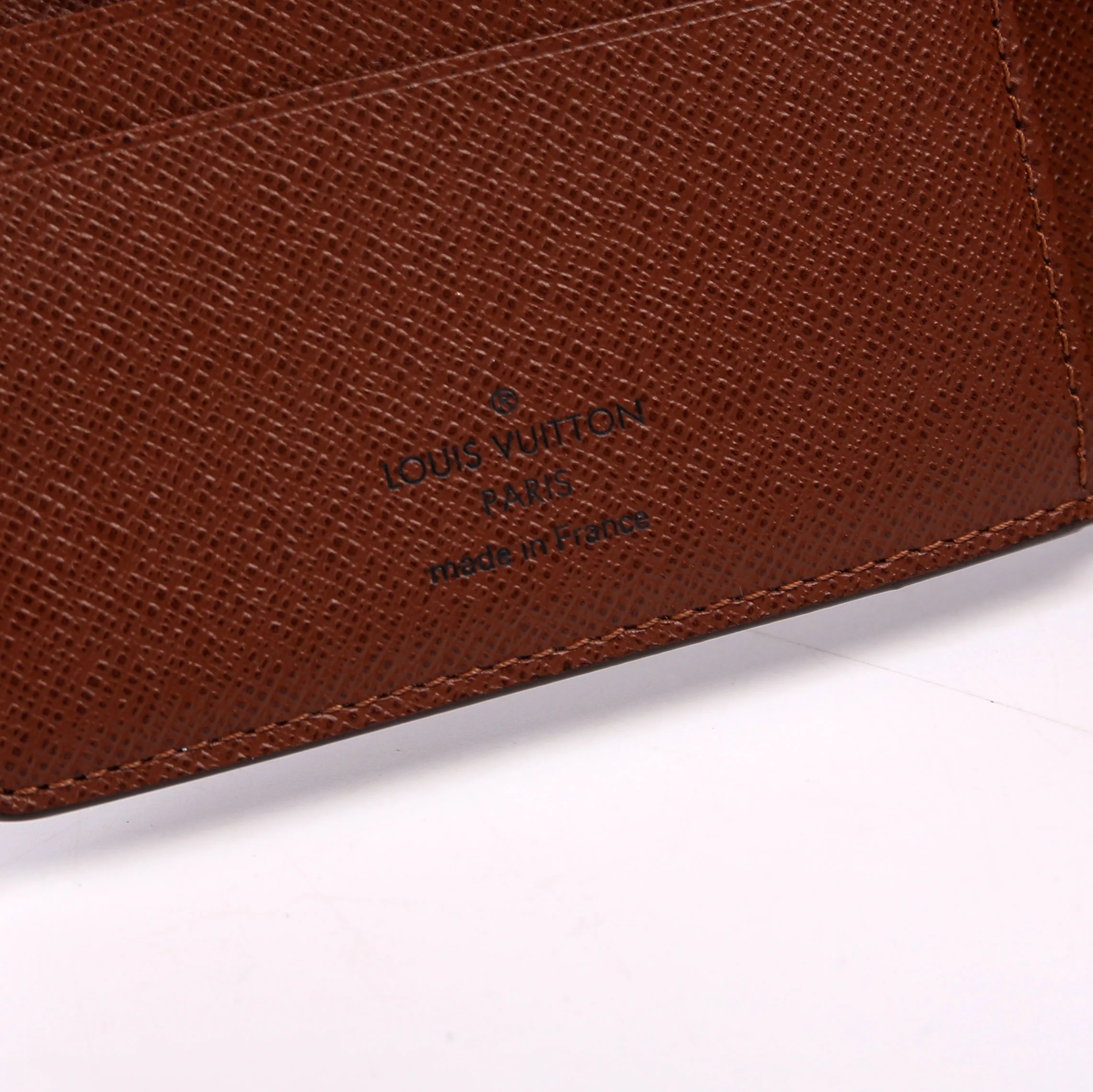 Men's Multiple Wallet Monogram - Image 10