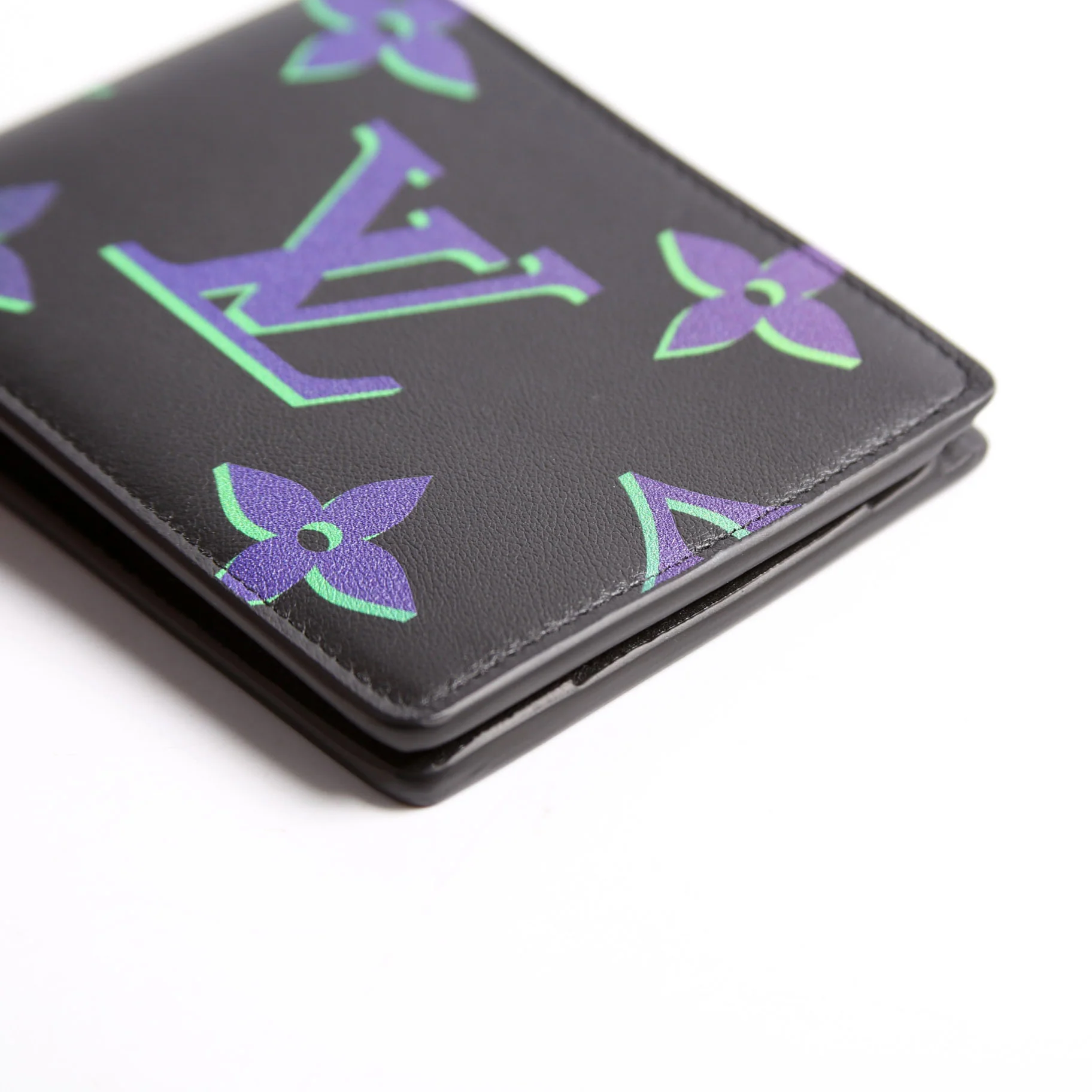 Men's Multiple Wallet Spotlight Monogram - Image 5