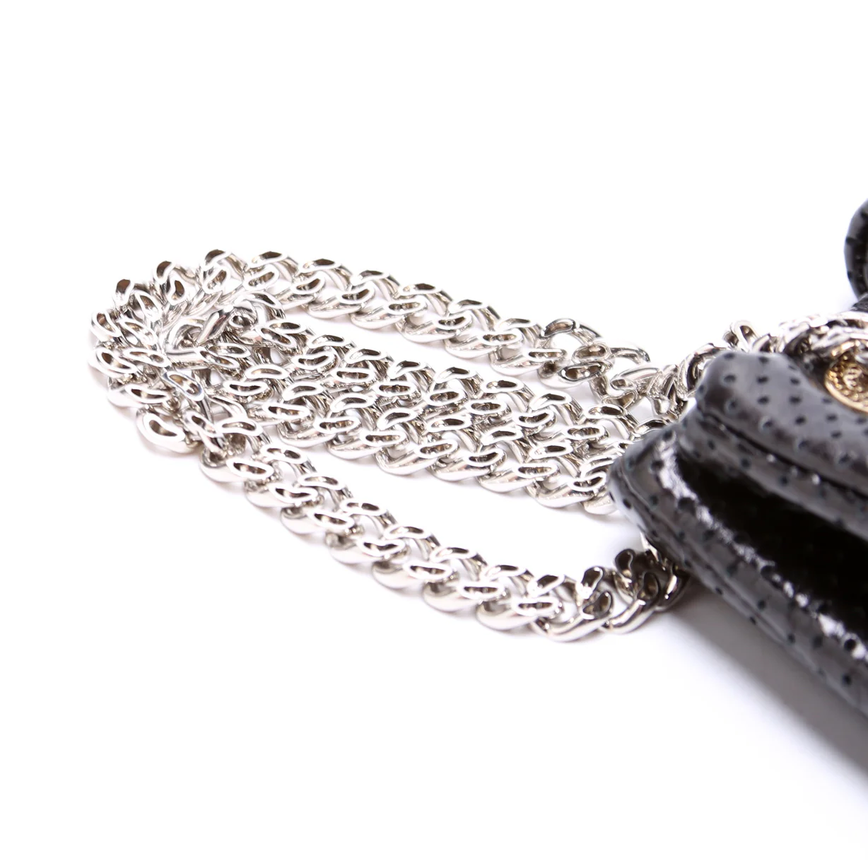 Metallic Perforated Drill Shoulder - Image 6