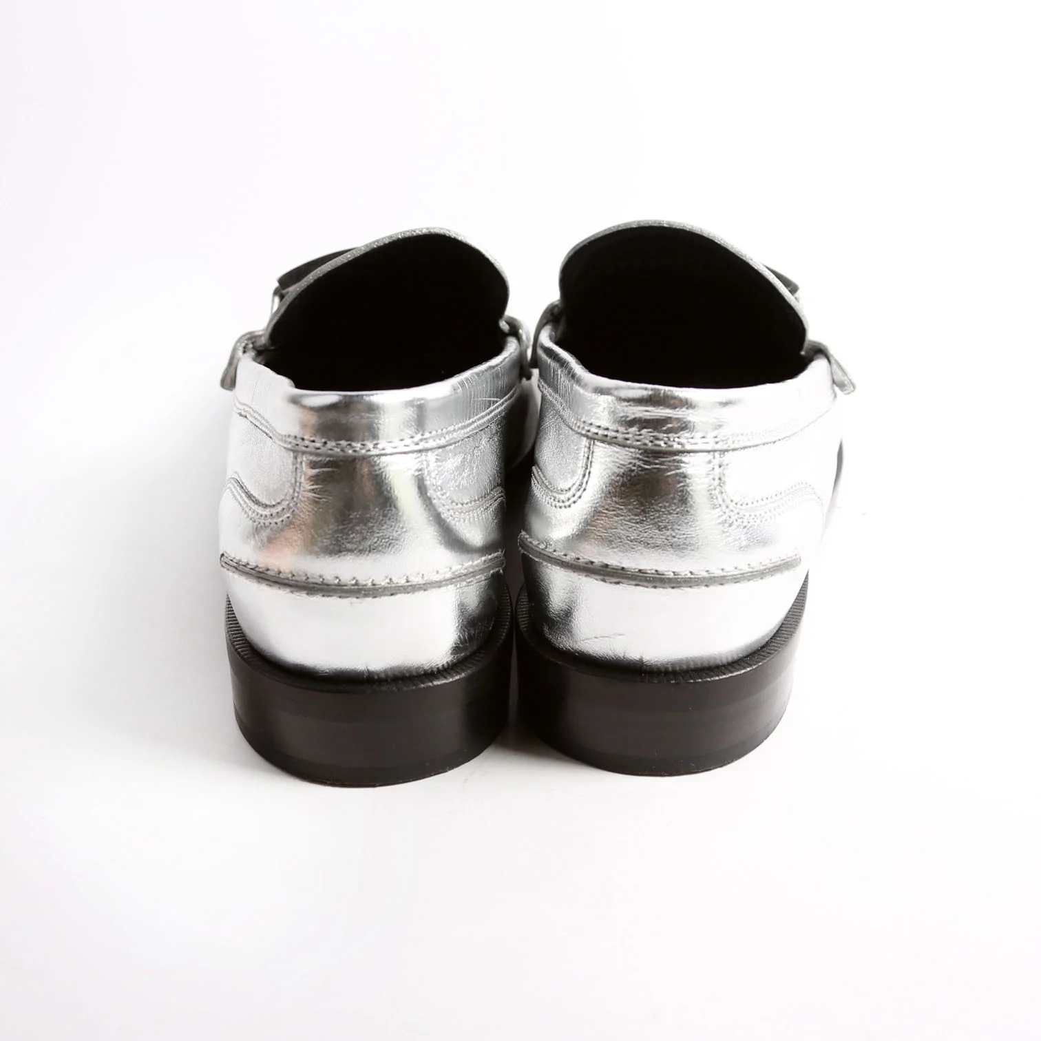 Metallic Vitello Baguette Loafers Size 39.5 Silver - Image 4