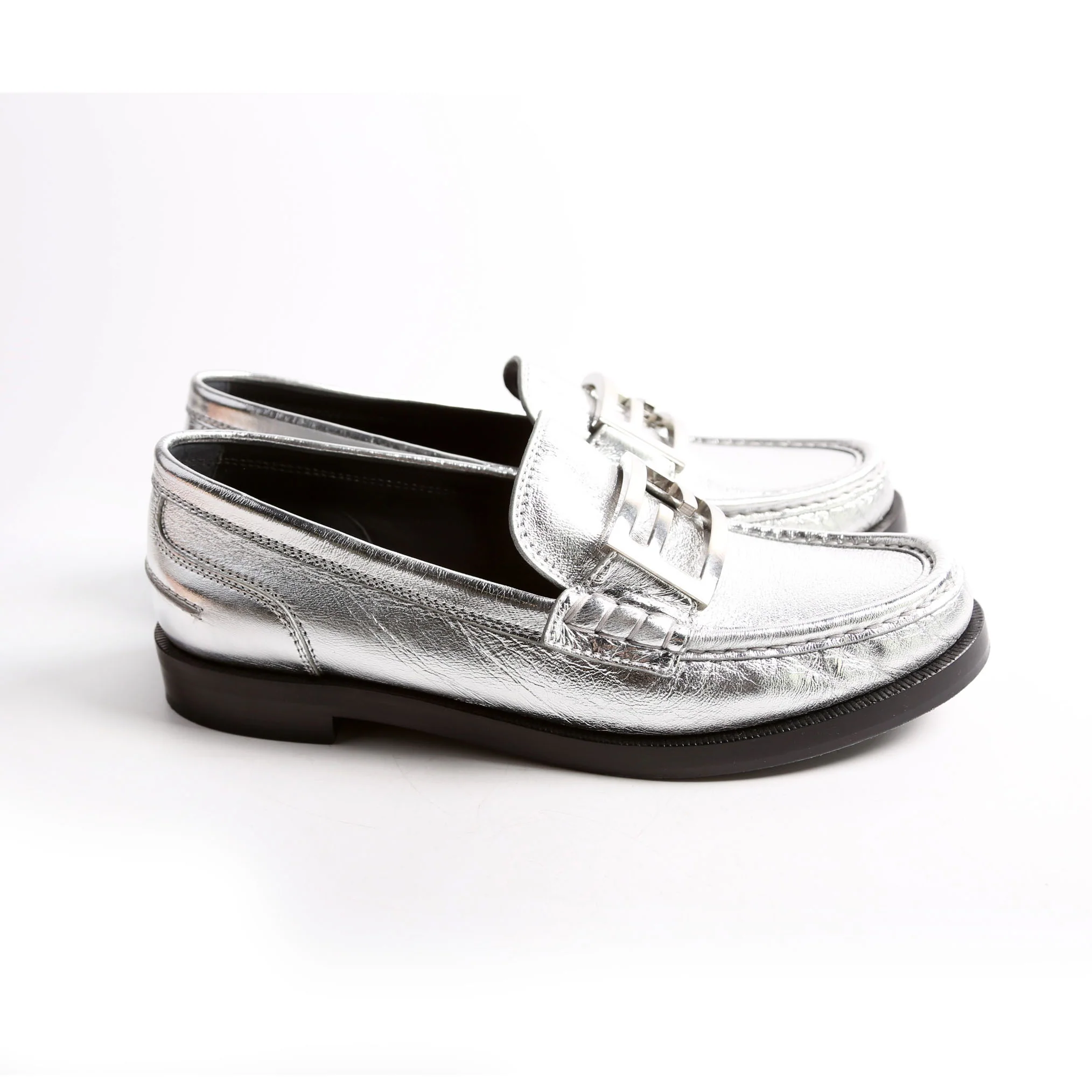 Metallic Vitello Baguette Loafers Size 39.5 Silver - Image 5