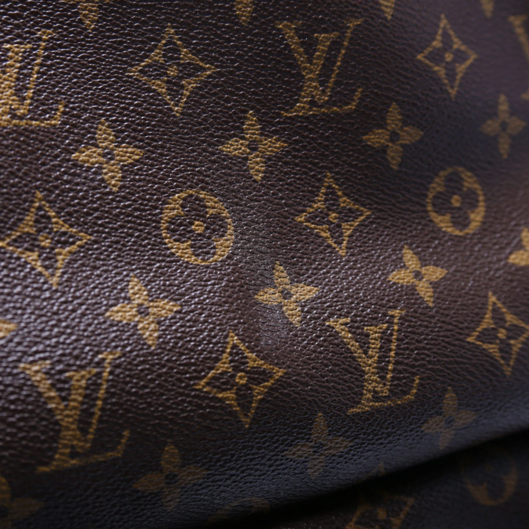Metis Shoulder Monogram - Image 11